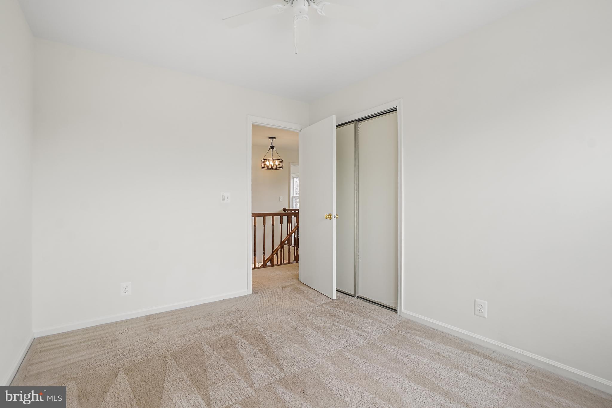 OAK SPRINGS - Residential