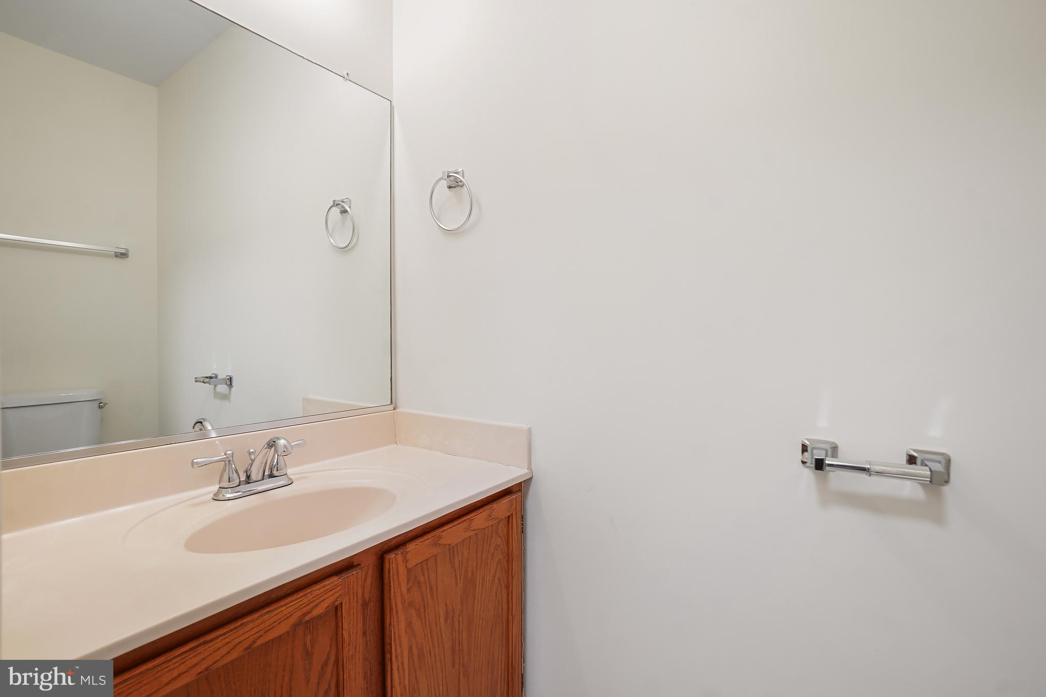 OAK SPRINGS - Residential