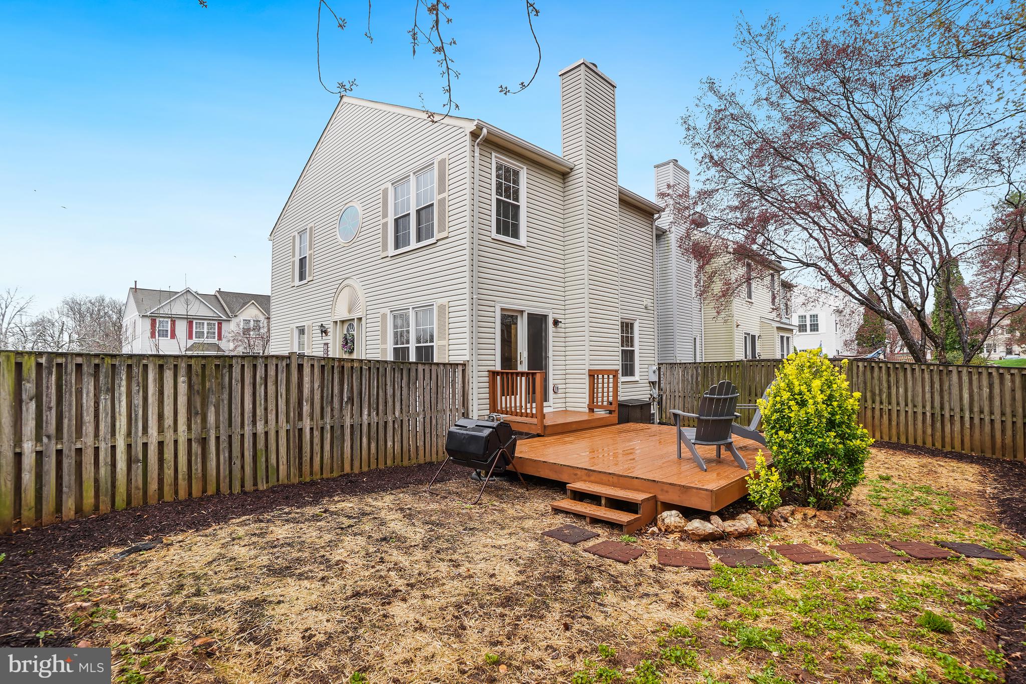 OAK SPRINGS - Residential