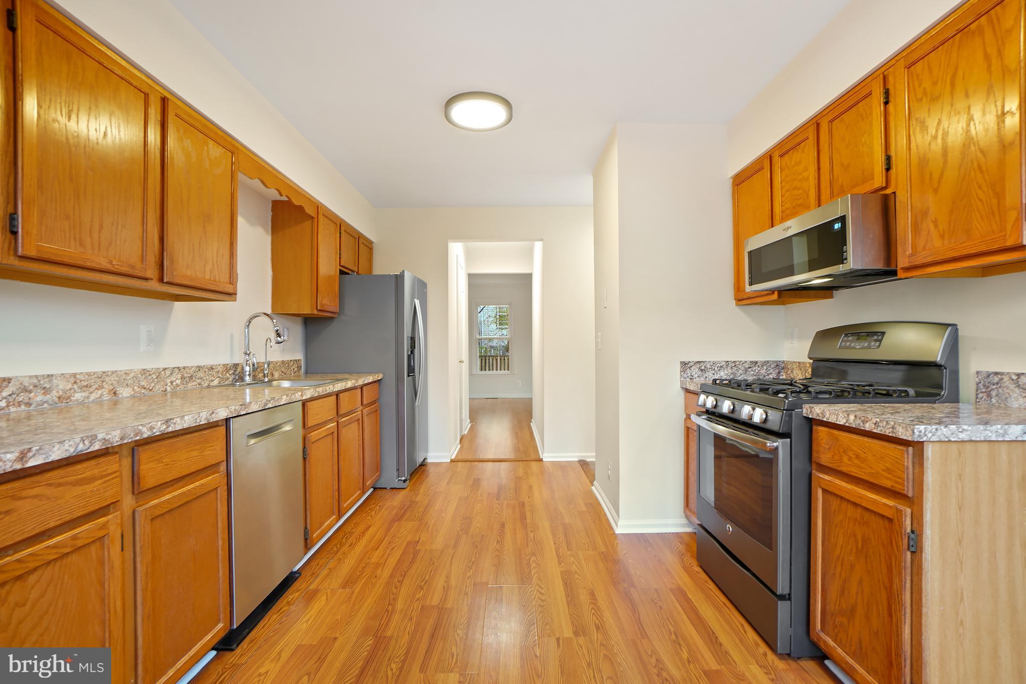 OAK SPRINGS - Residential