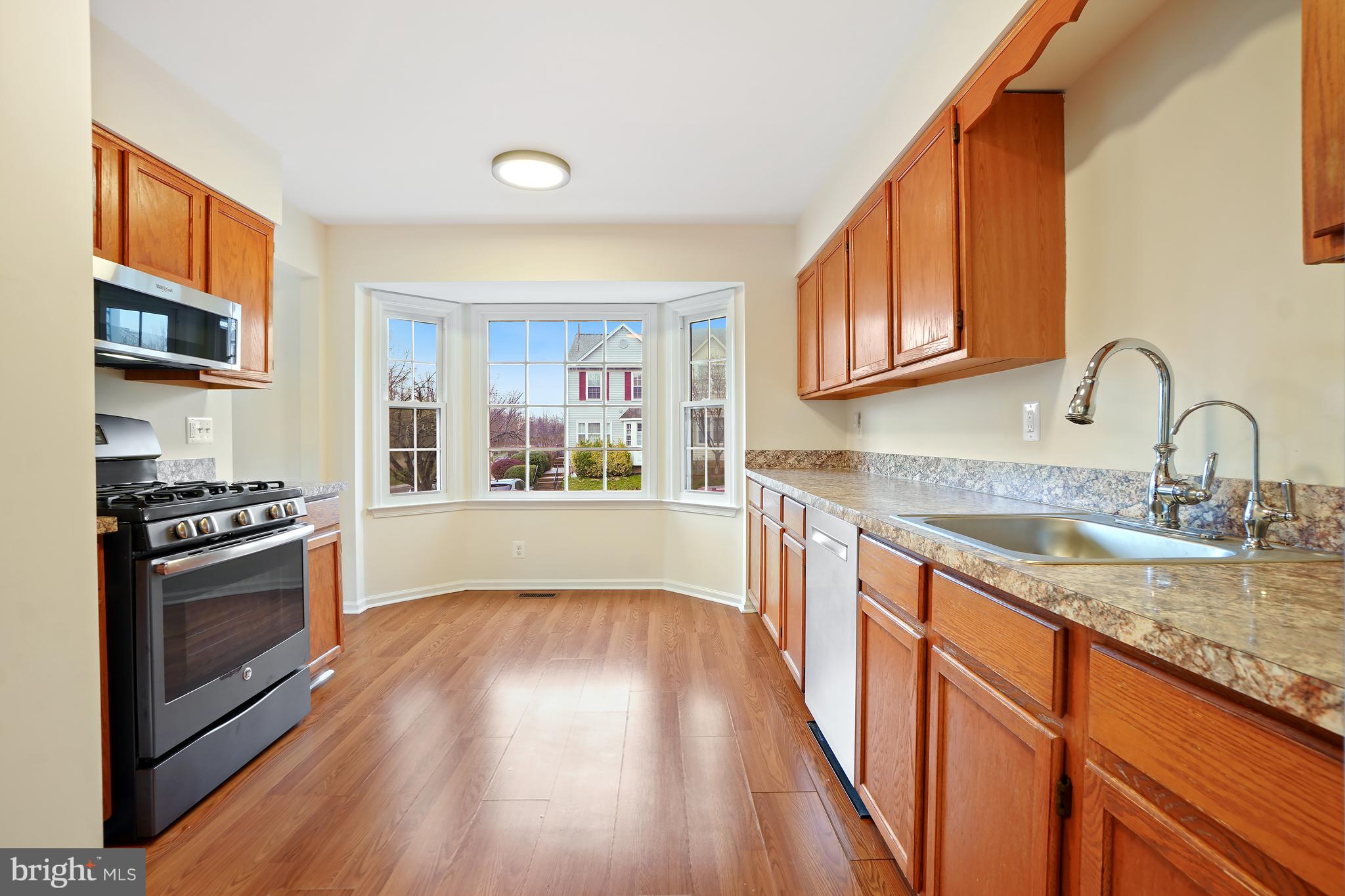 OAK SPRINGS - Residential