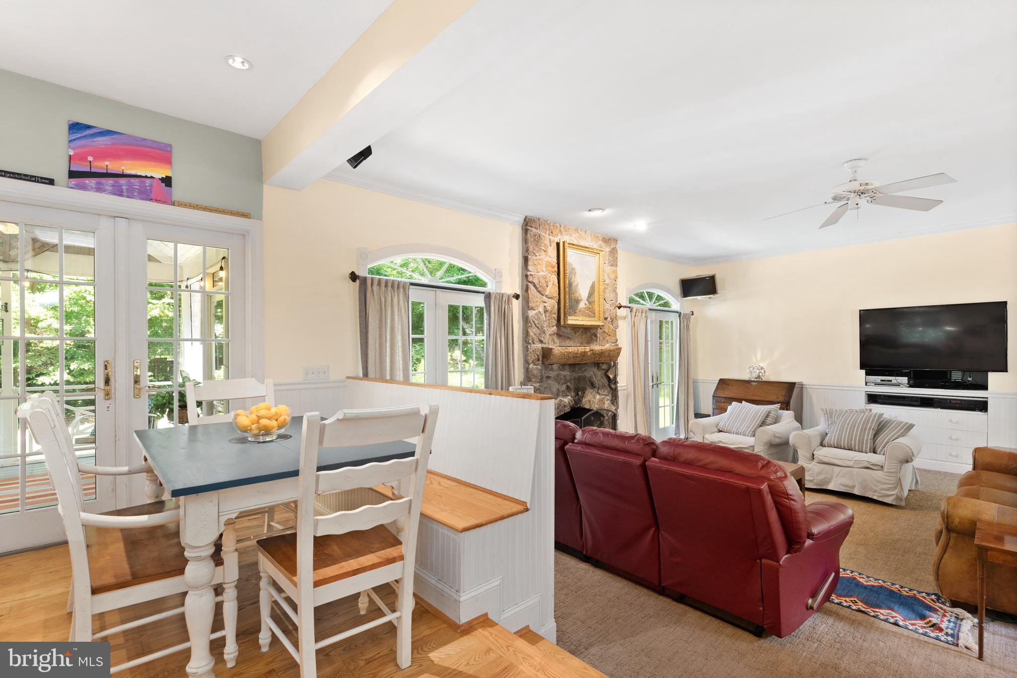 STONINGTON - Residential