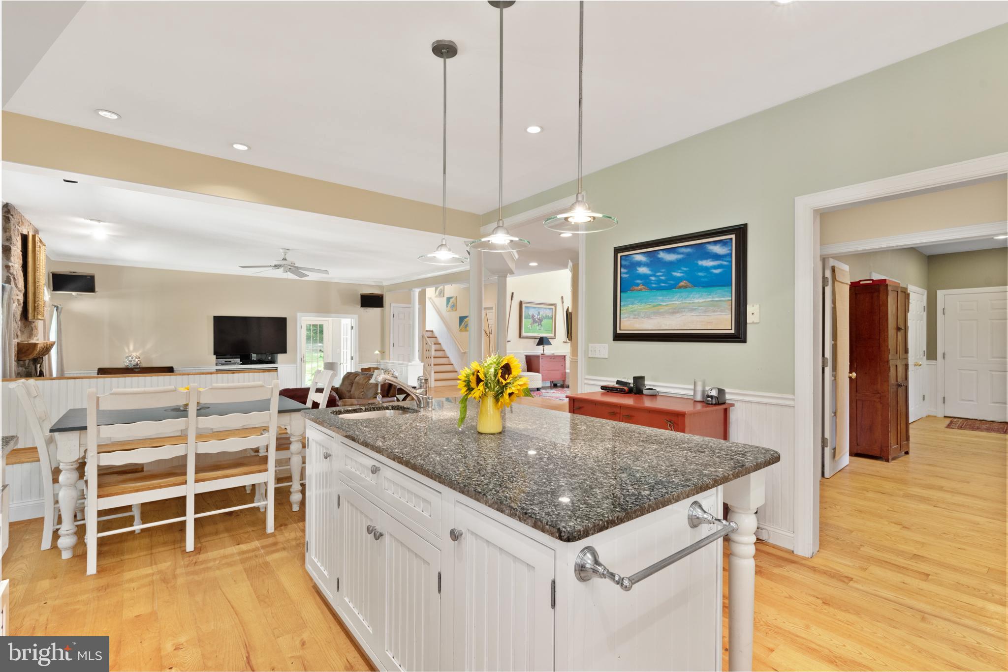 STONINGTON - Residential