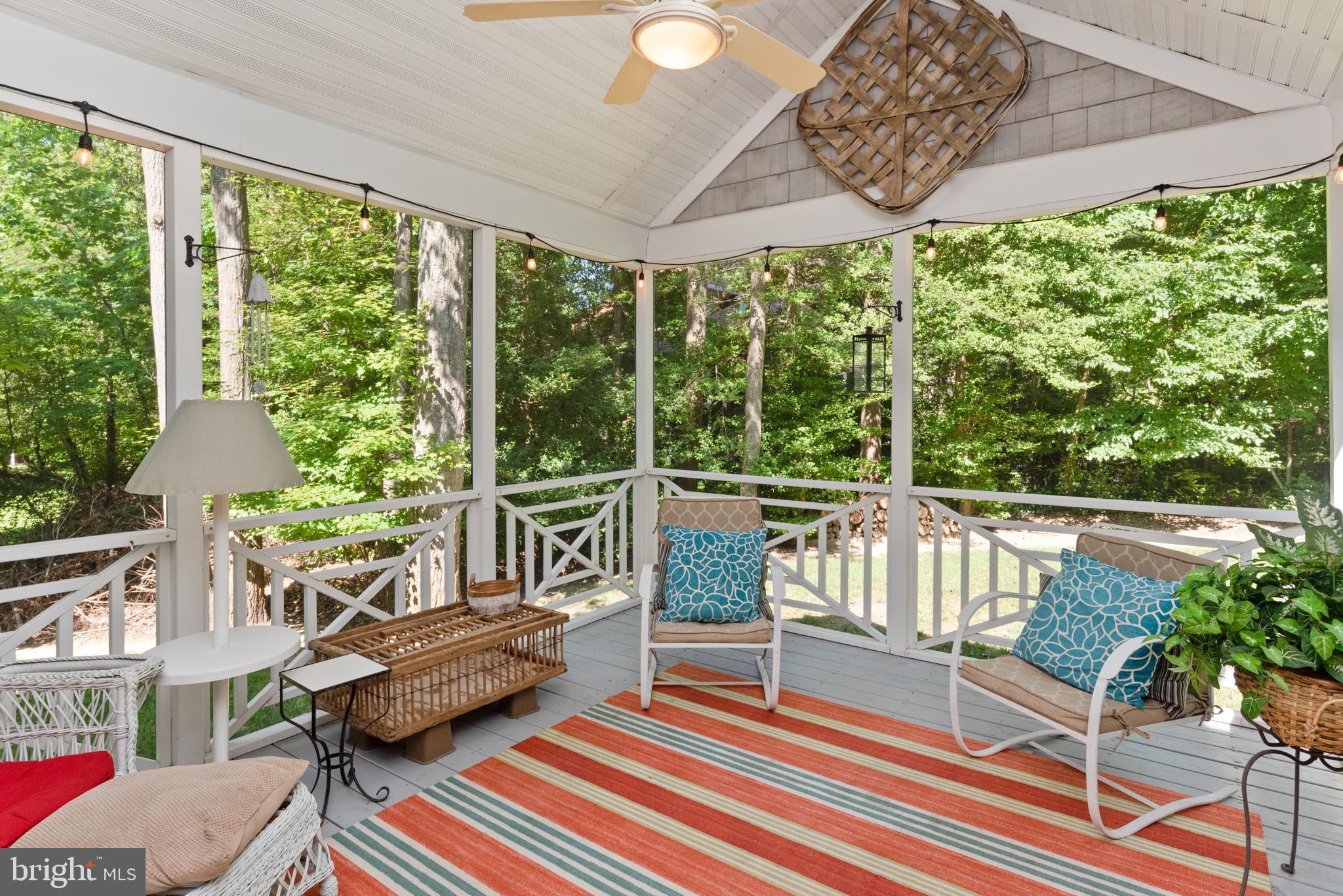 STONINGTON - Residential