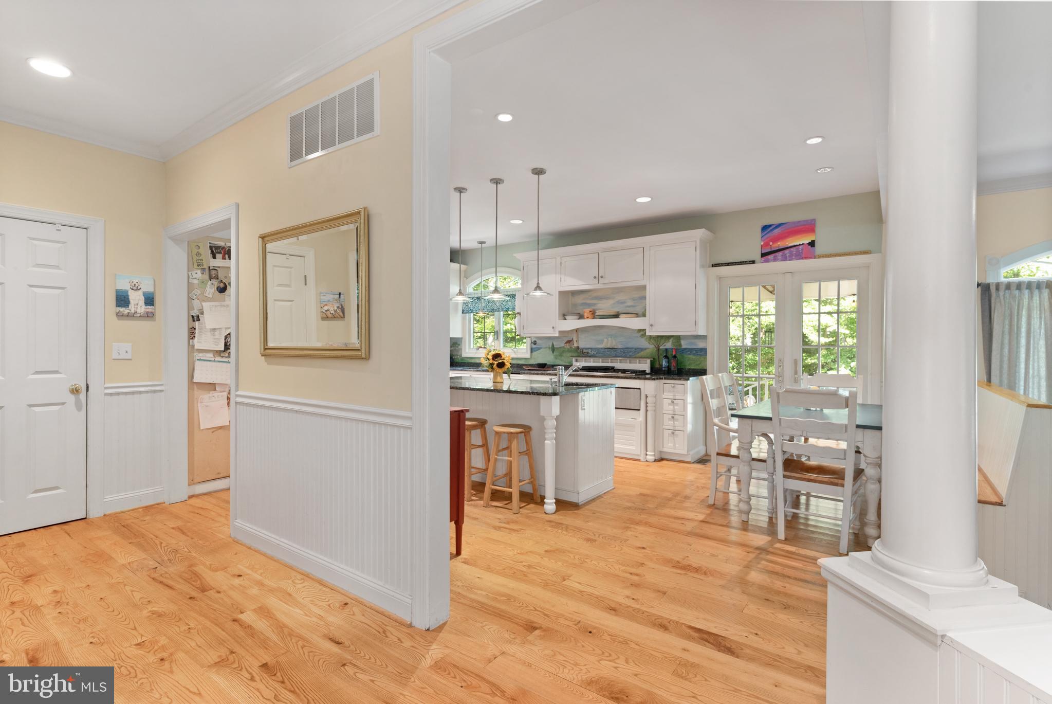 STONINGTON - Residential