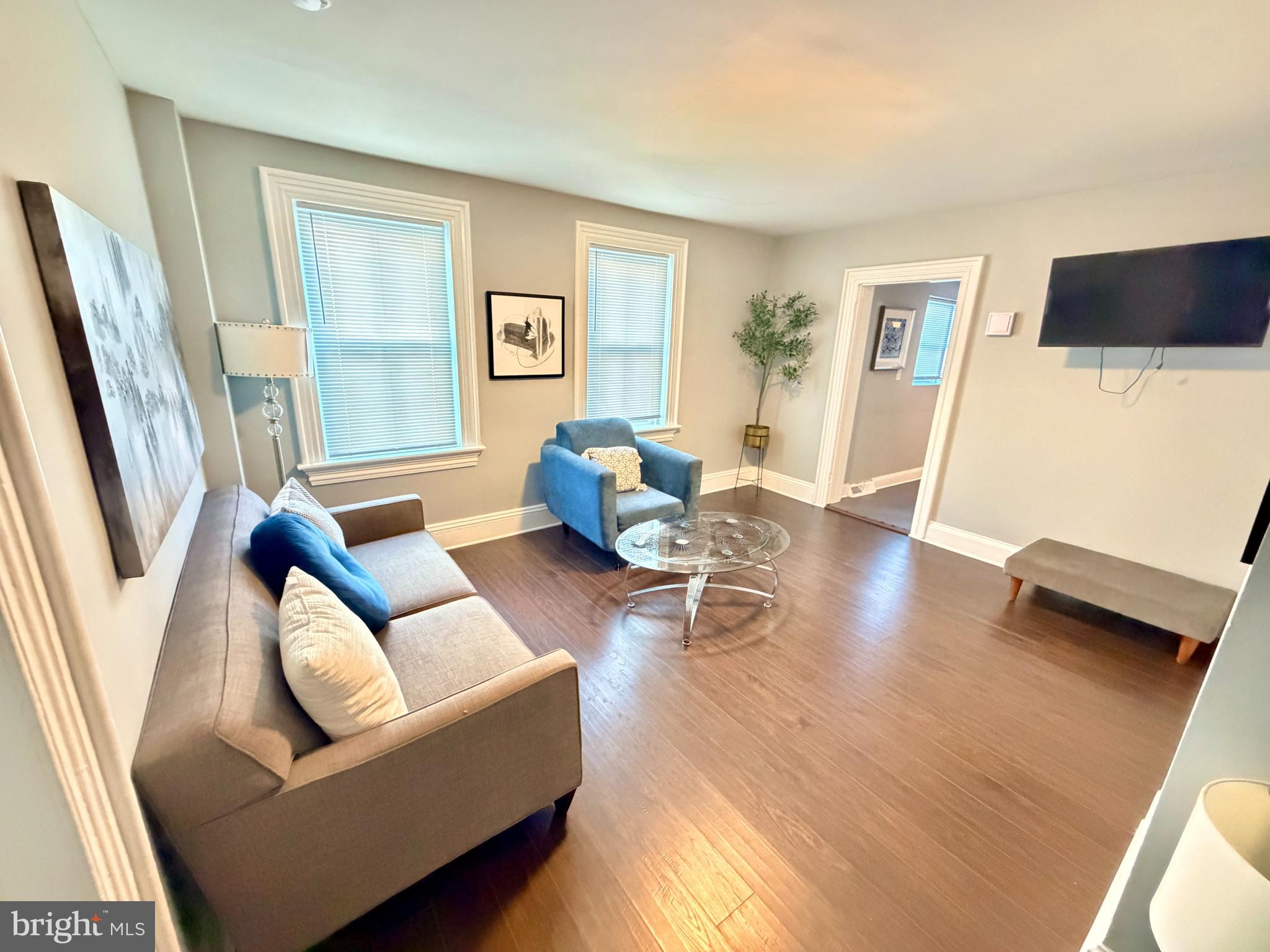 348 FARNSWORTH AVENUE UNIT 1R