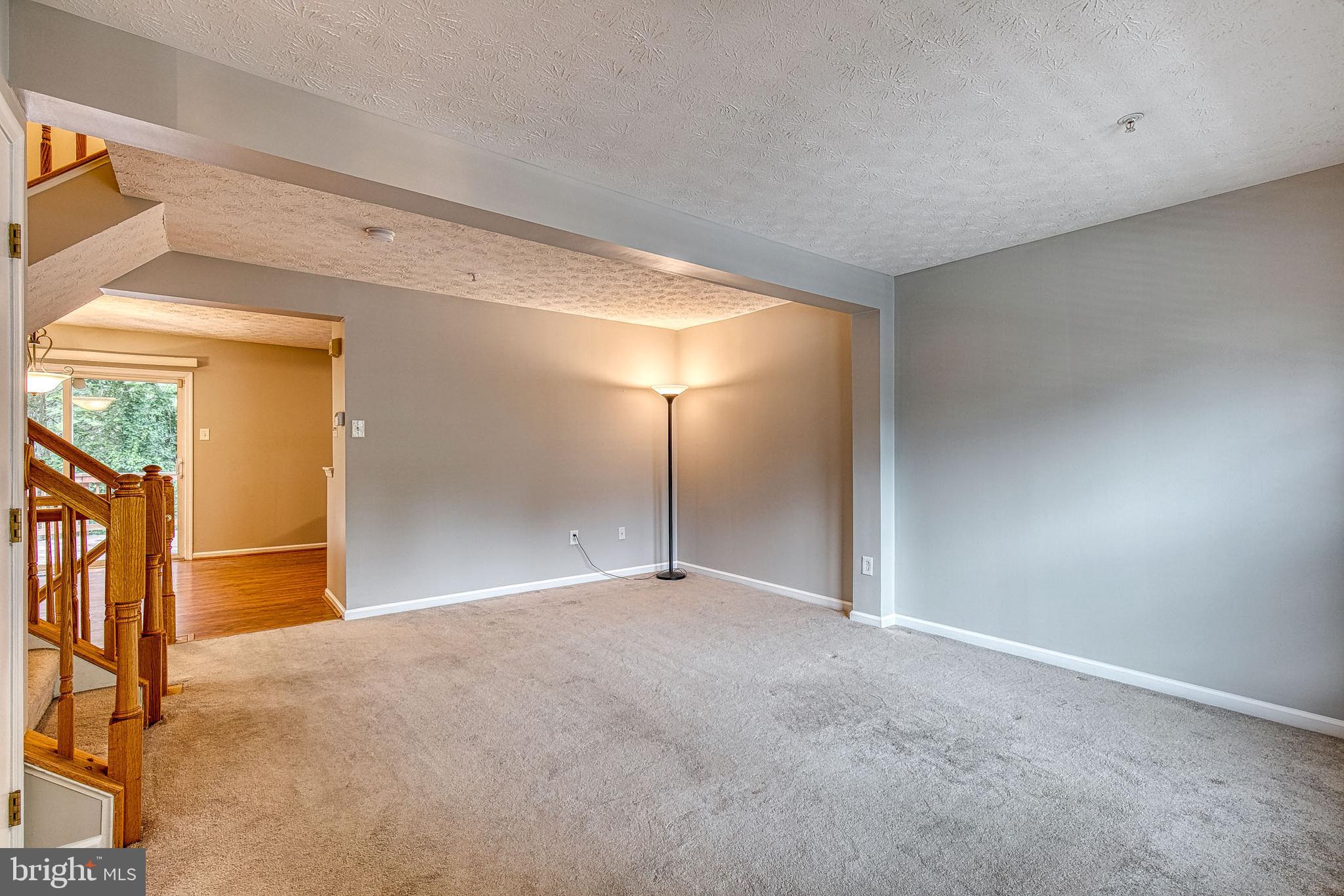 27 SILVER BIRCH COURT