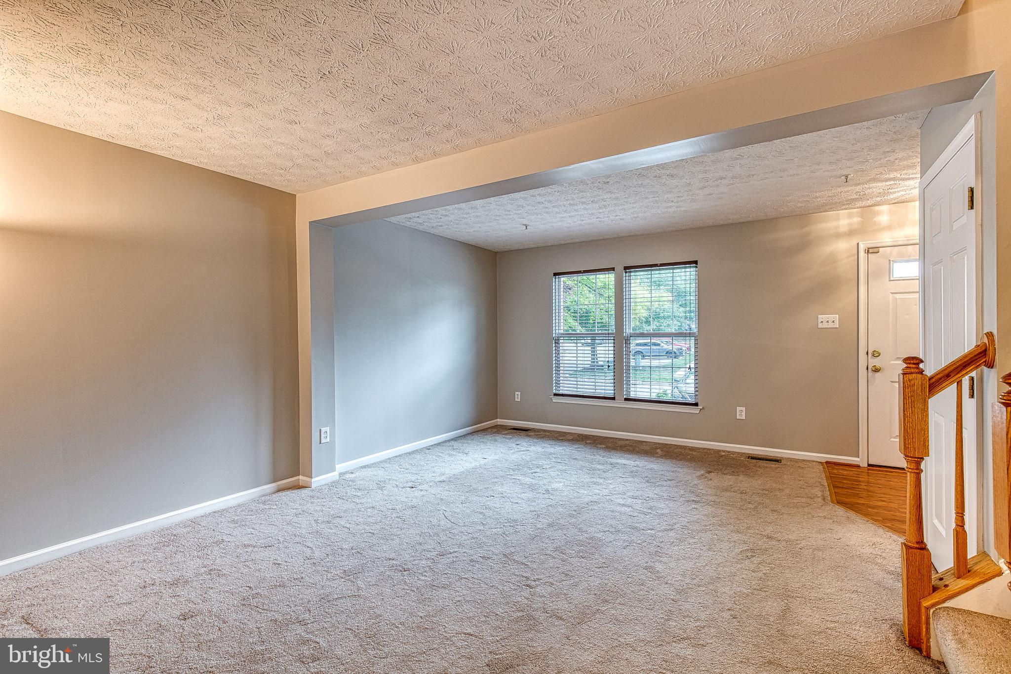 27 SILVER BIRCH COURT
