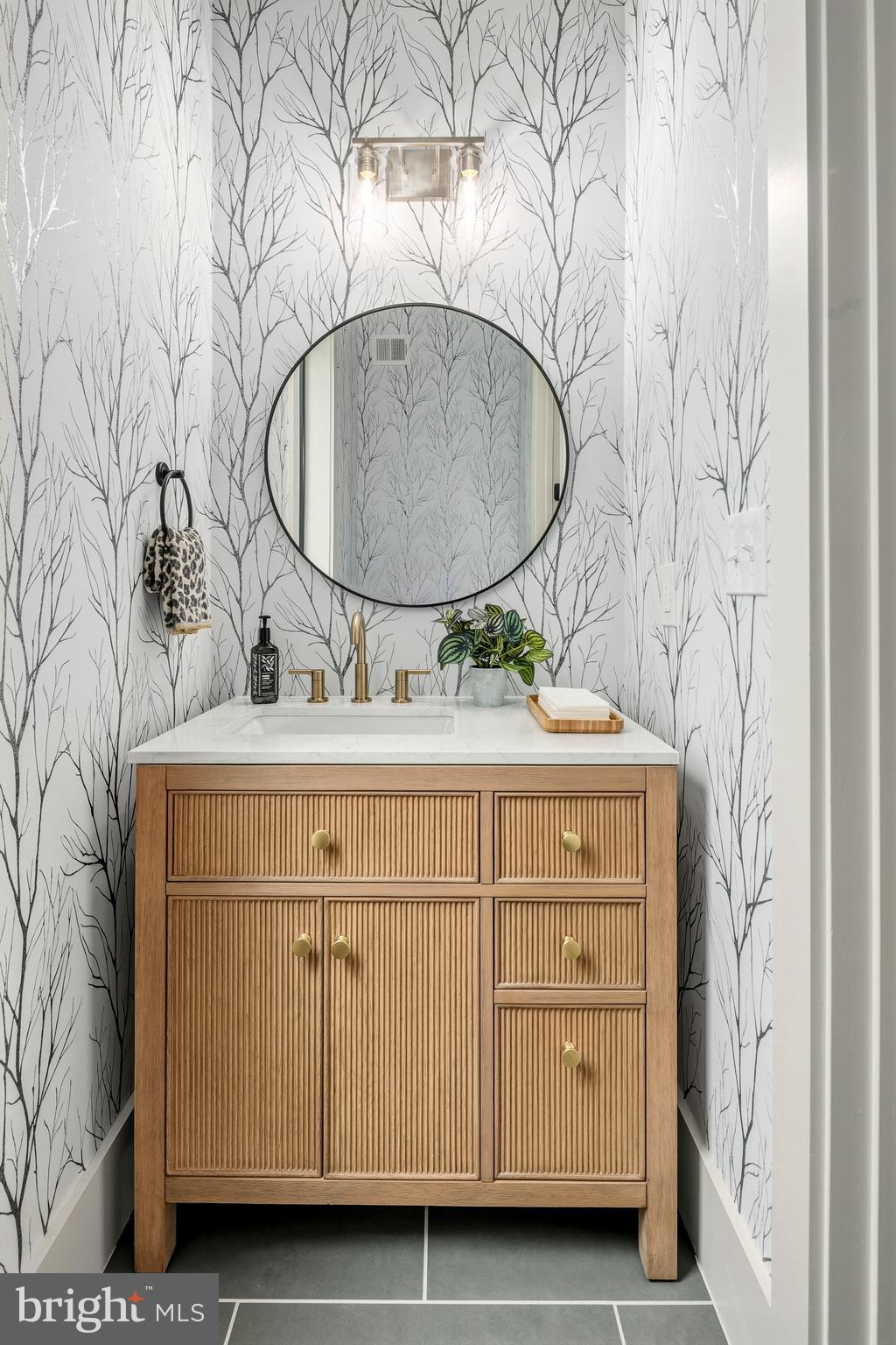 OVERLEE - Residential