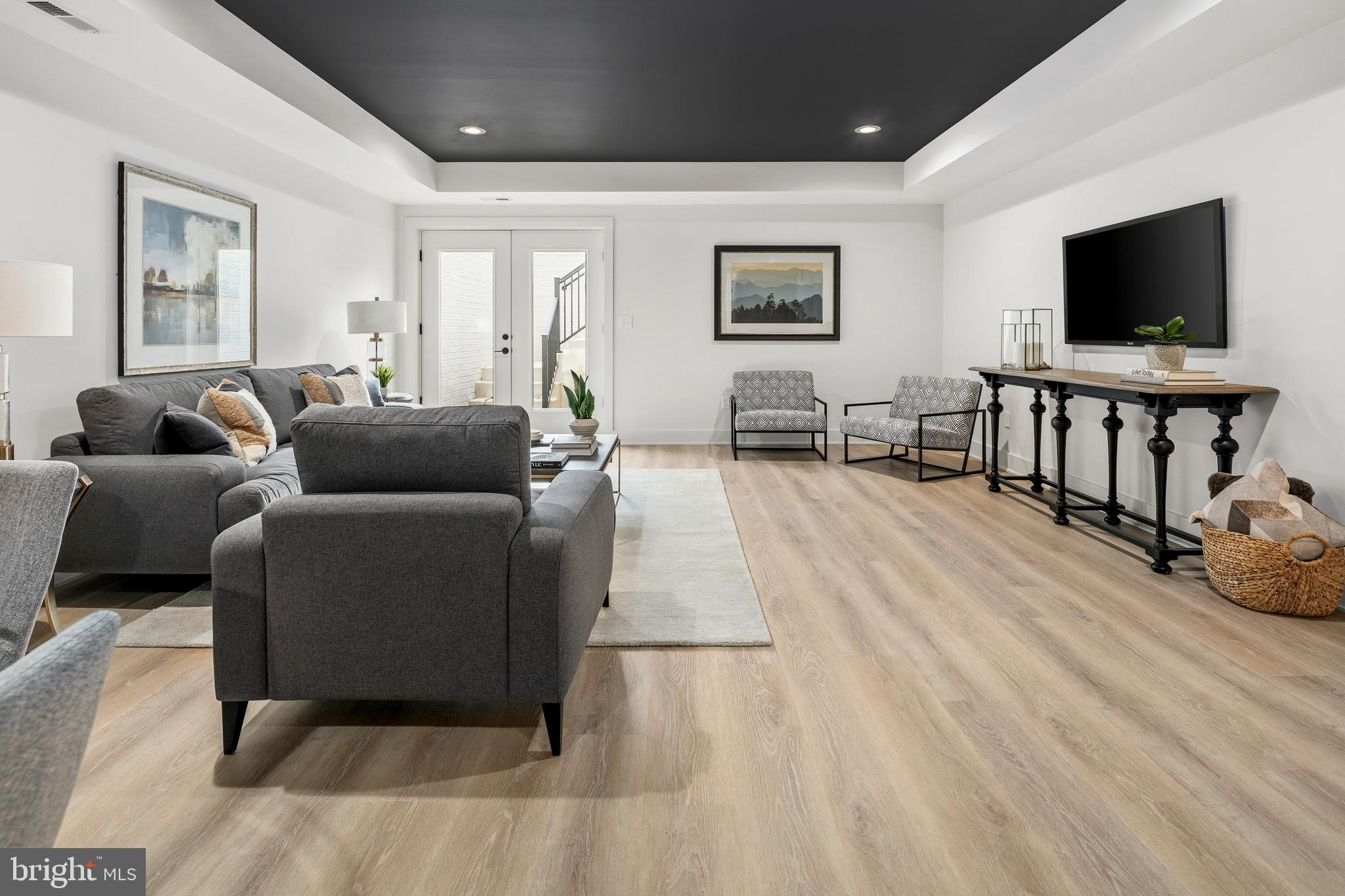 OVERLEE - Residential