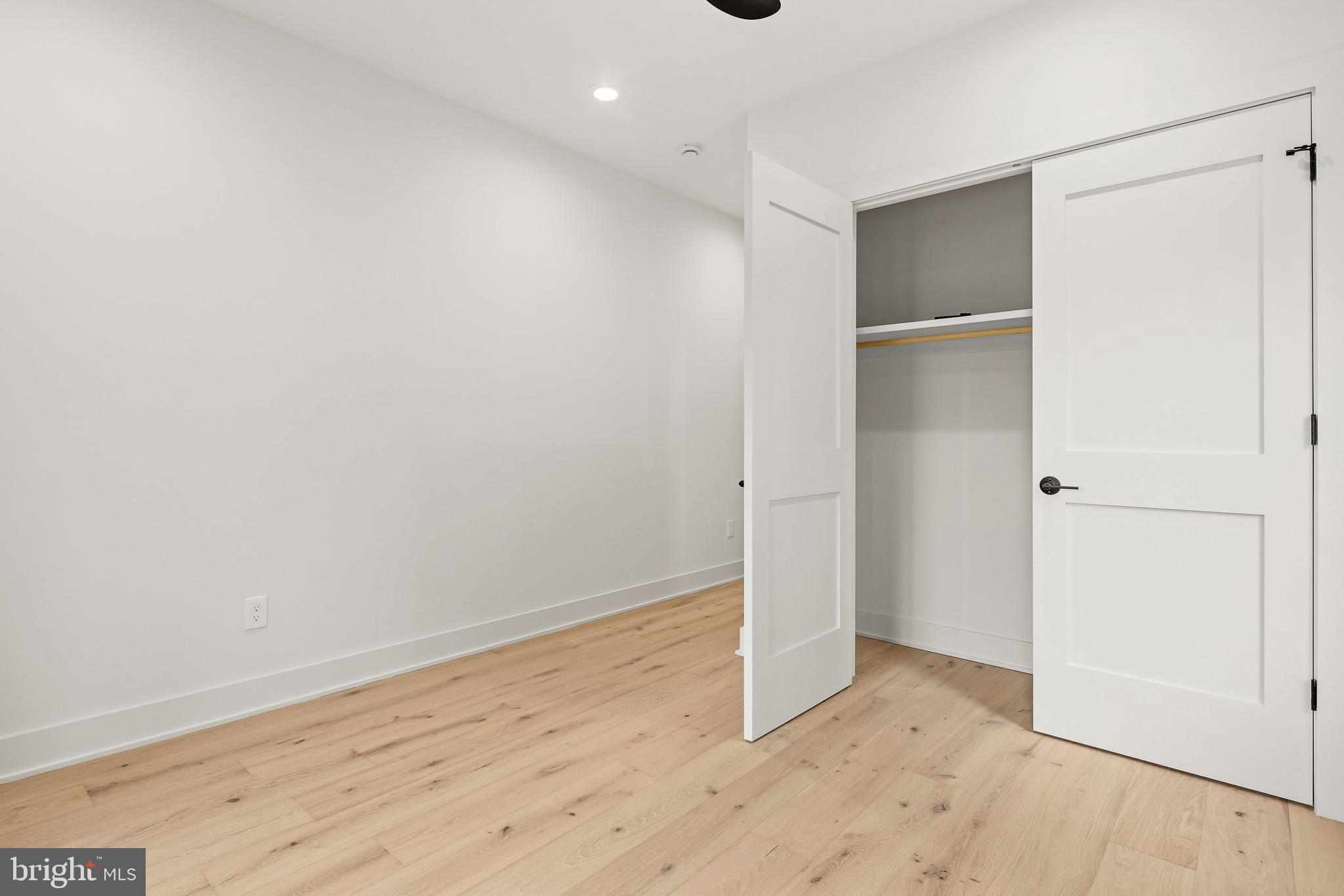 OVERLEE - Residential