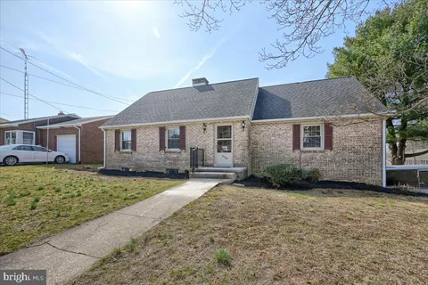 220 N Stephen Place, Hanover, PA 17331 - MLS#: PAYK2077248