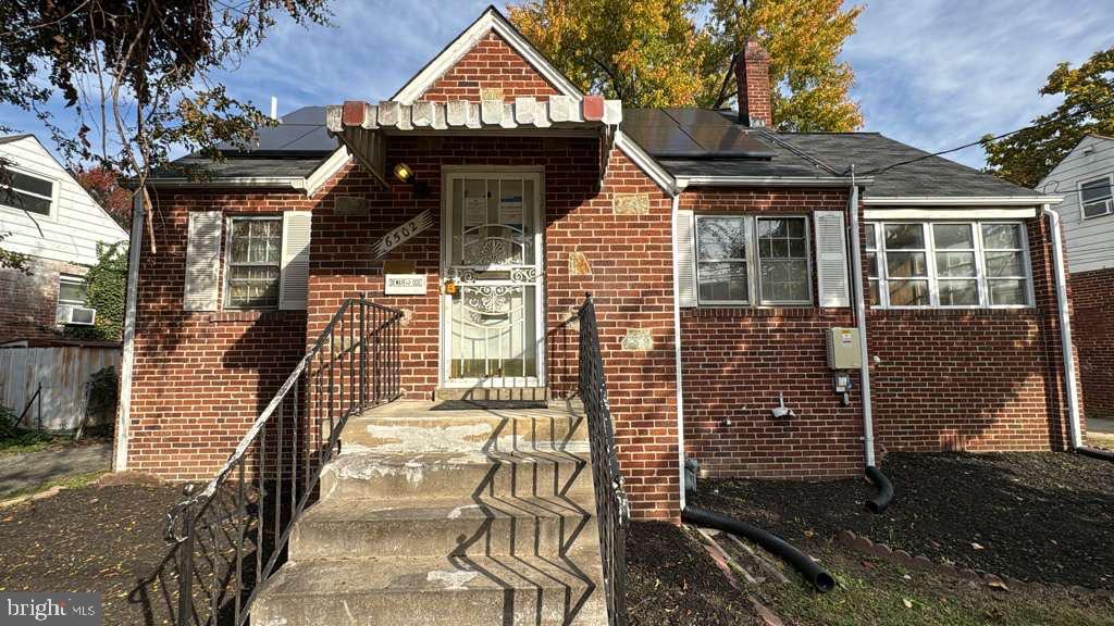 HAMPSHIRE KNOLLS - Residential