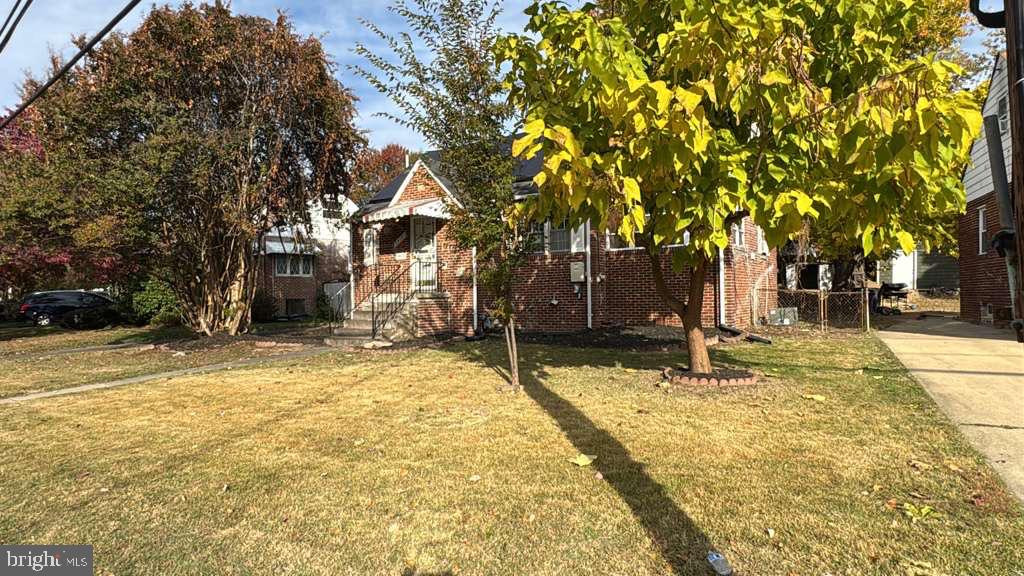 HAMPSHIRE KNOLLS - Residential