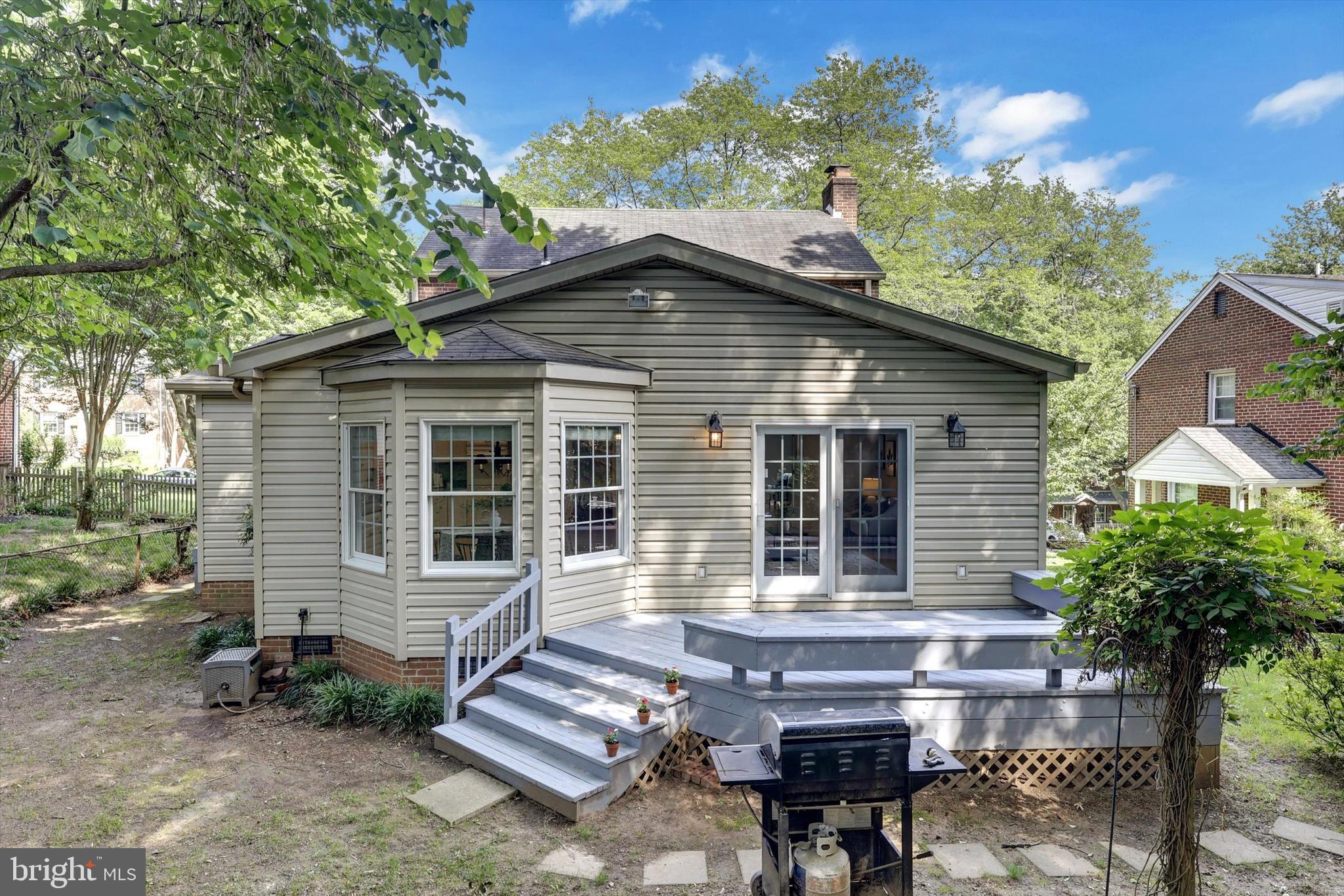 WOODMOOR - Residential