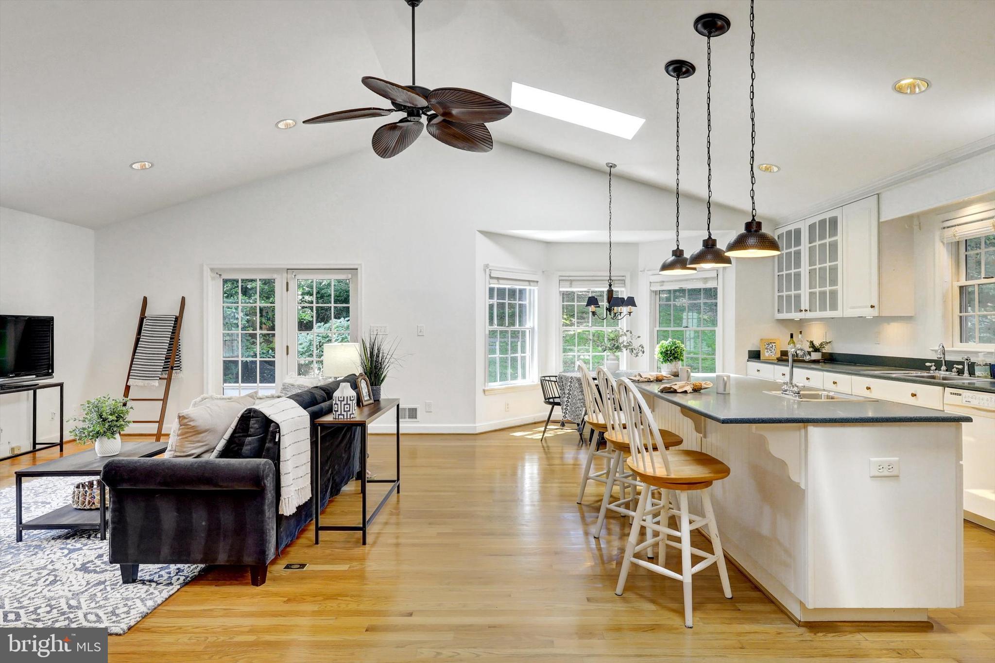 WOODMOOR - Residential