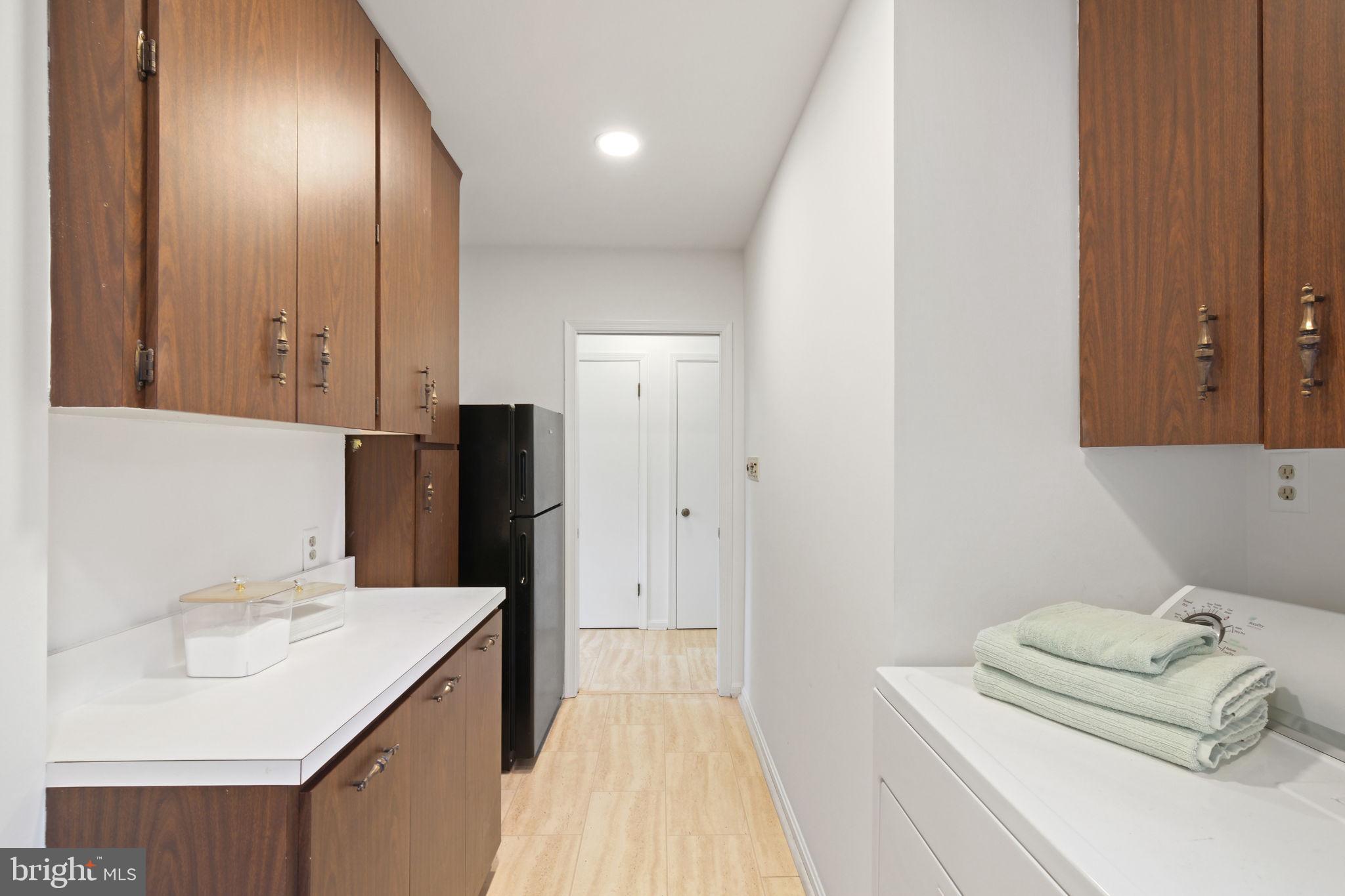 KENWOOD PARK - Residential