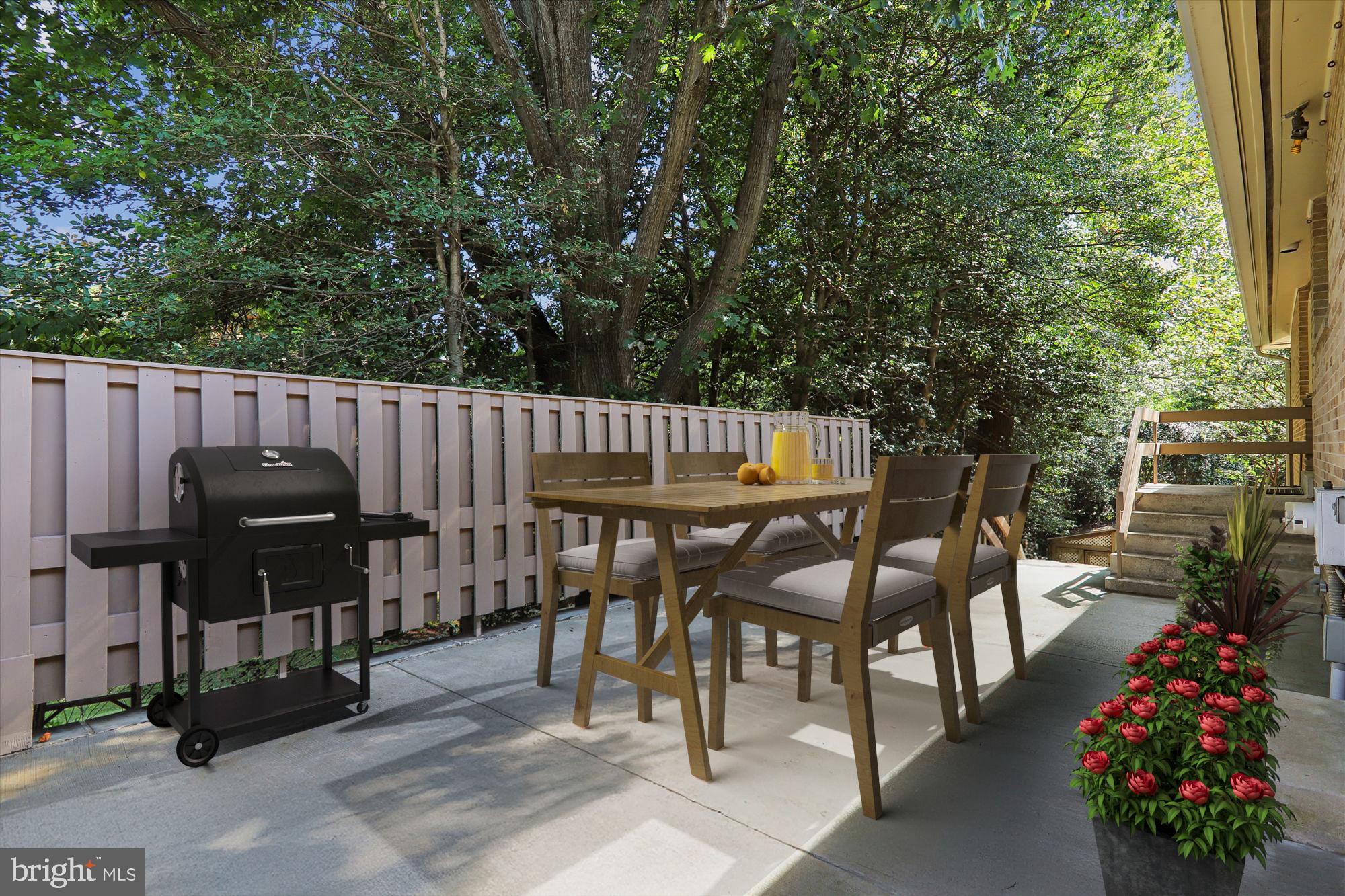 KENWOOD PARK - Residential