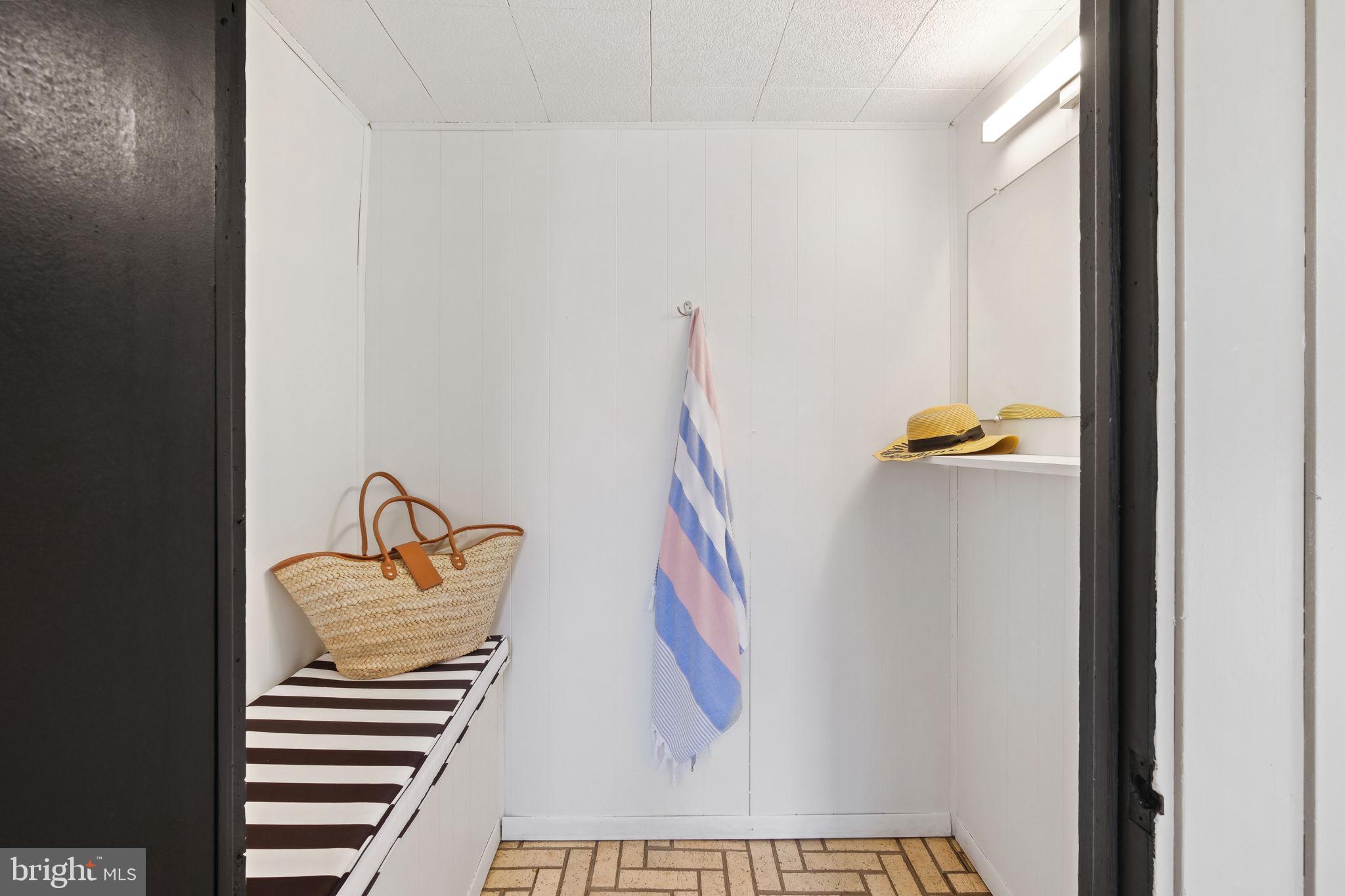 KENWOOD PARK - Residential