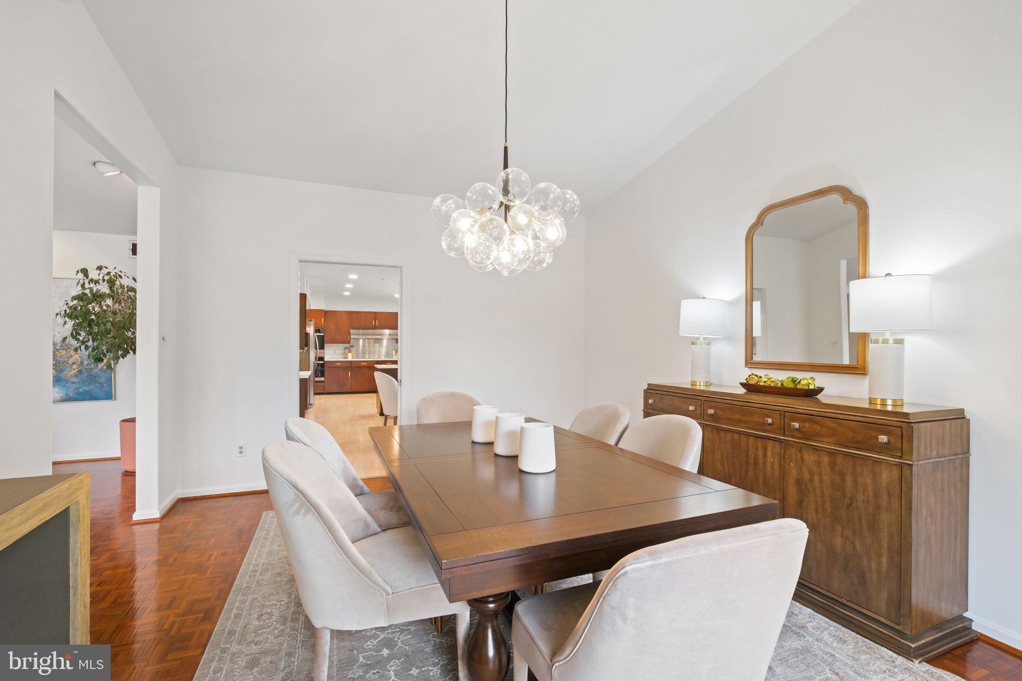 KENWOOD PARK - Residential