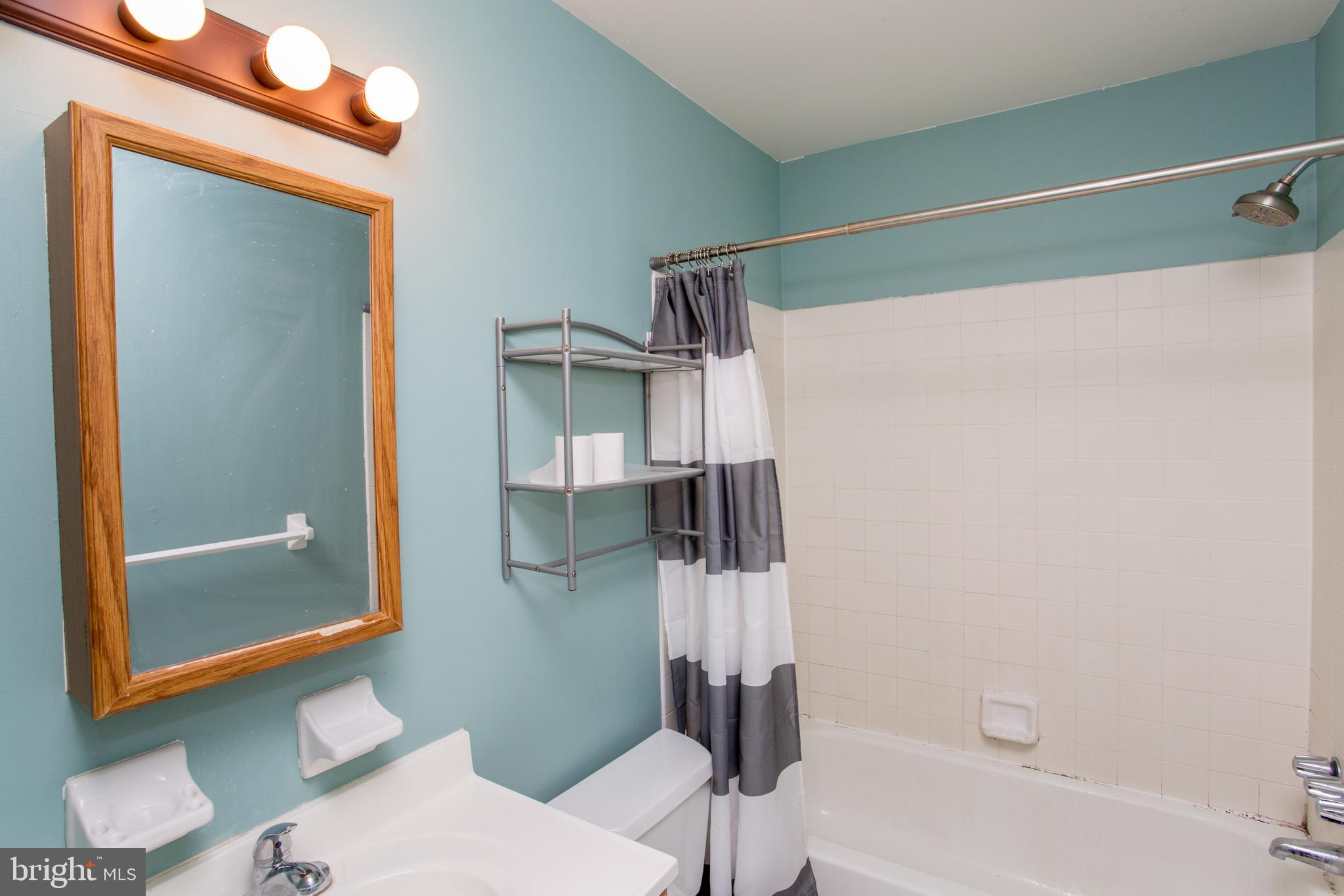 OLDE COLONIAL GREENE - Residential