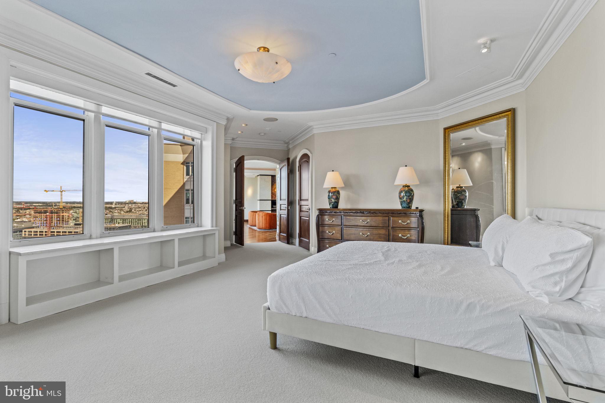 HARBORVIEW CONDOMINIUMS - Residential