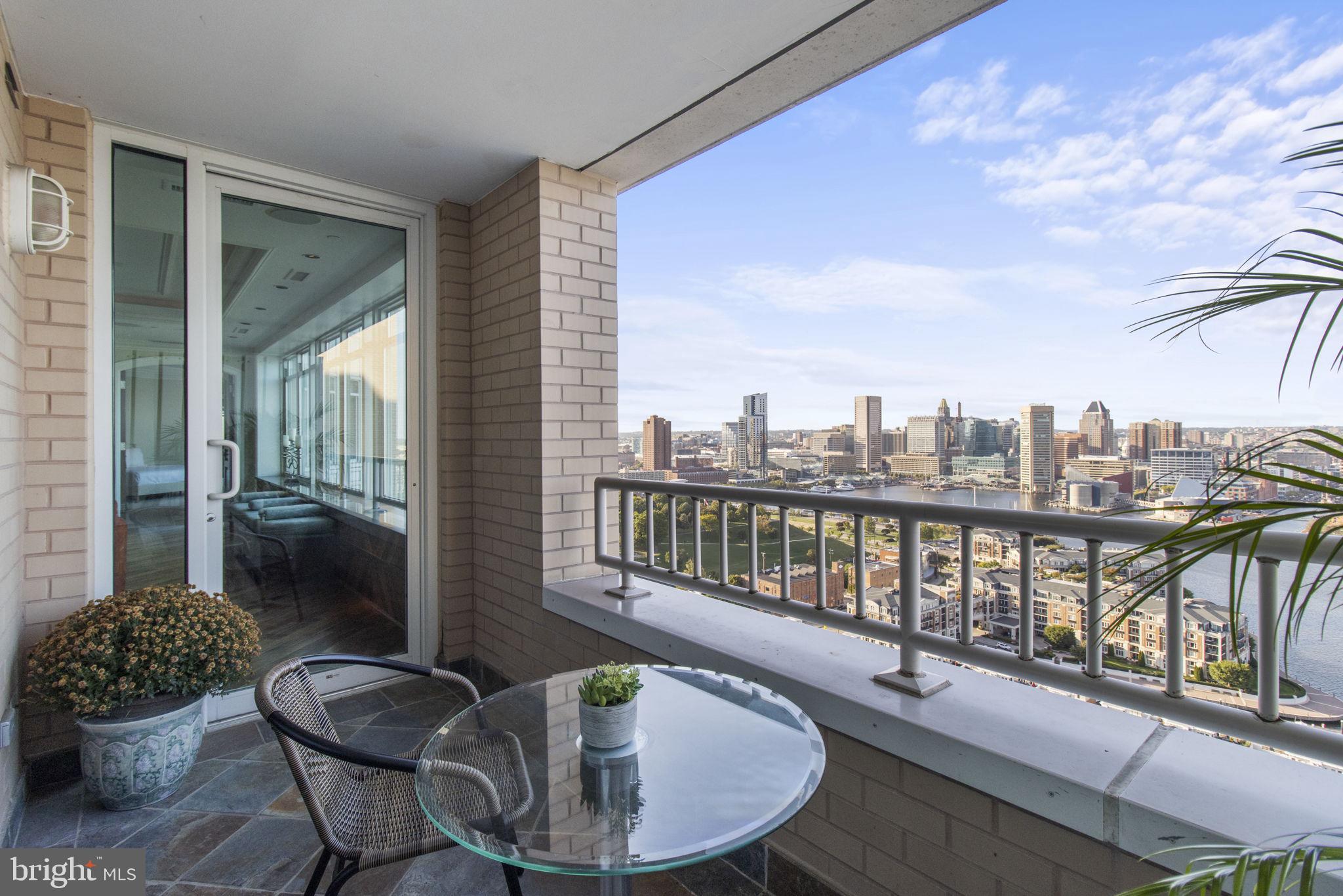 HARBORVIEW CONDOMINIUMS - Residential