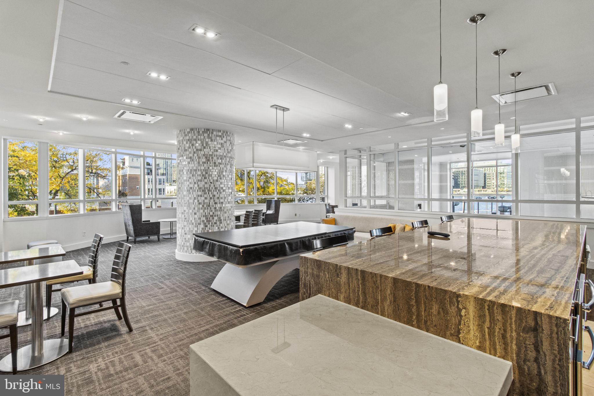 HARBORVIEW CONDOMINIUMS - Residential