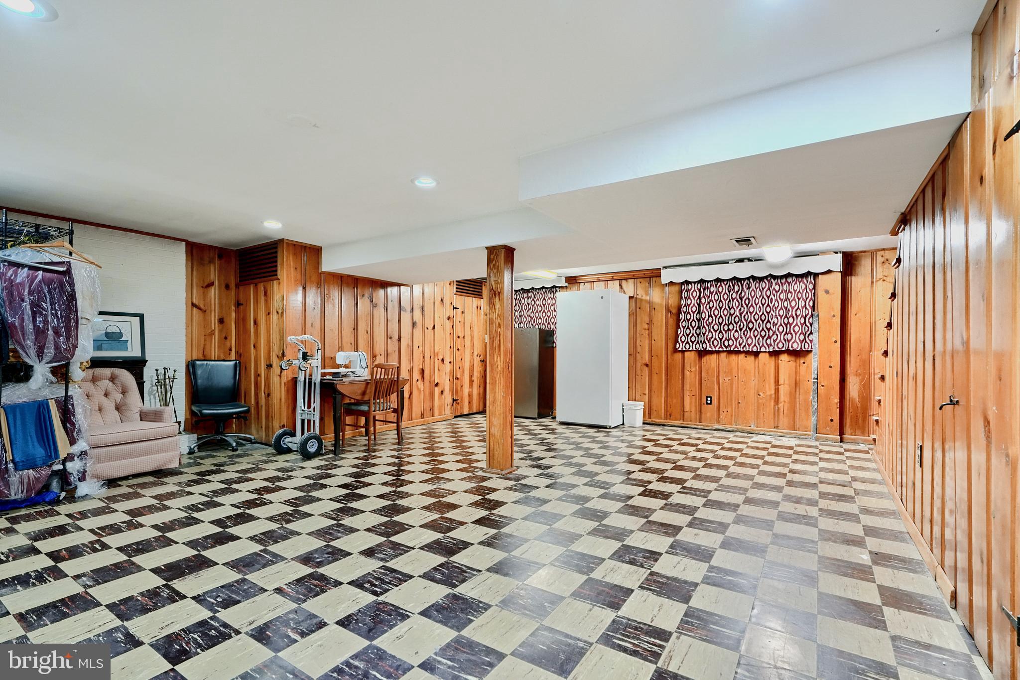 GLENDALE - Residential