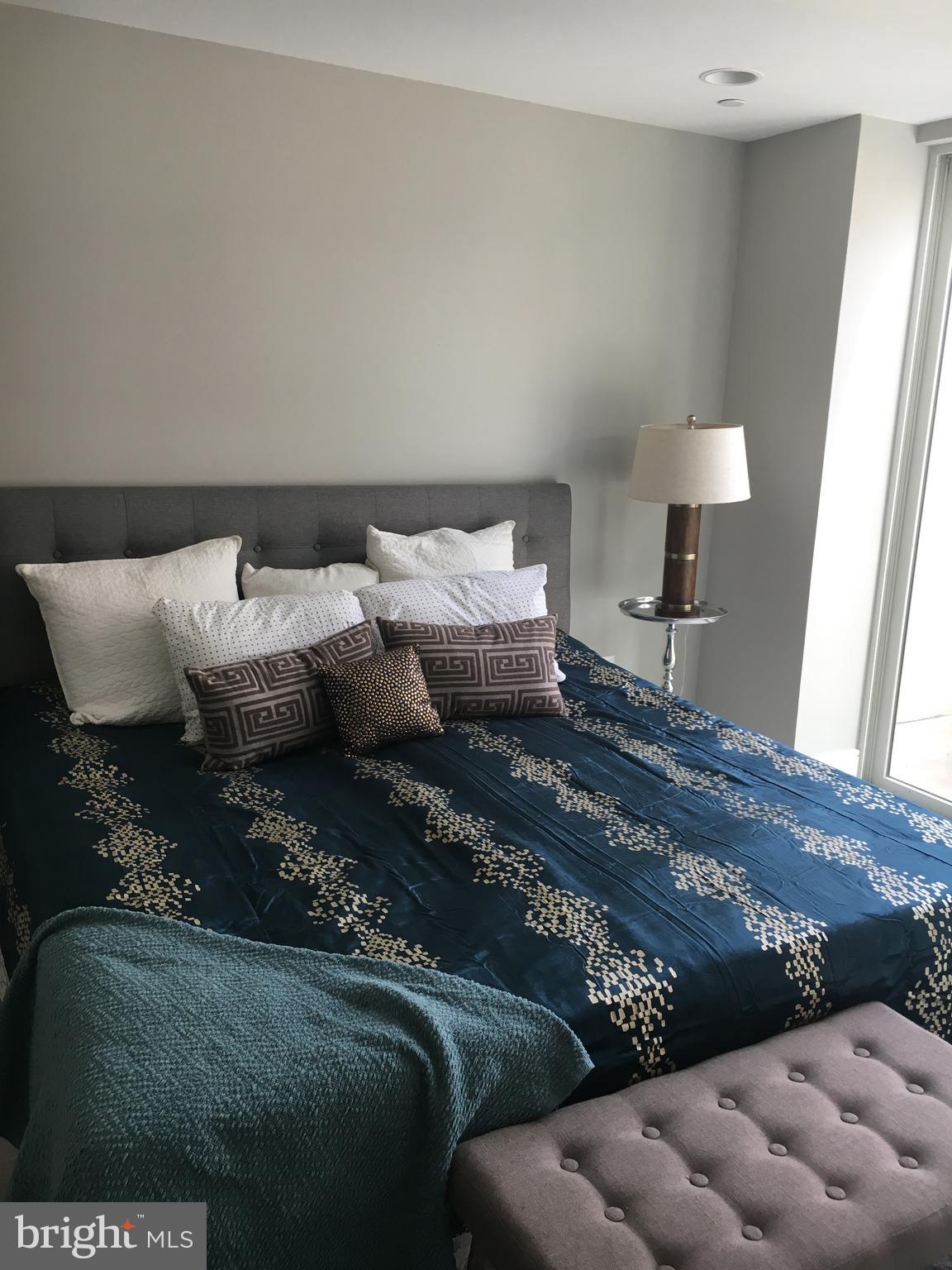 GRADUATE HOSPITAL - Residential Lease