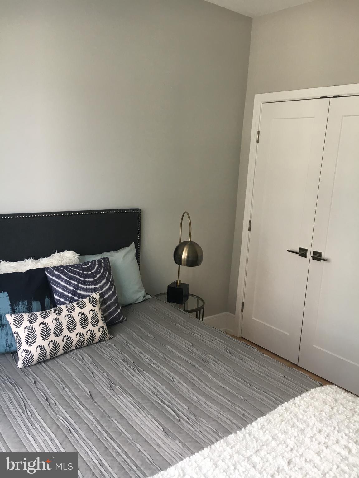 GRADUATE HOSPITAL - Residential Lease