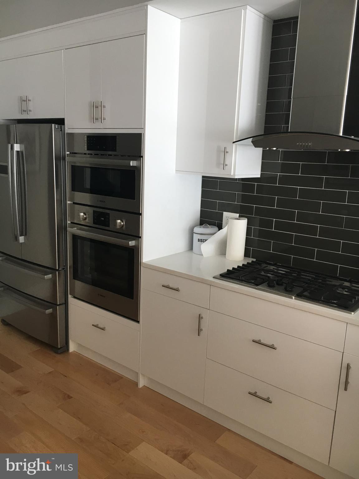 GRADUATE HOSPITAL - Residential Lease