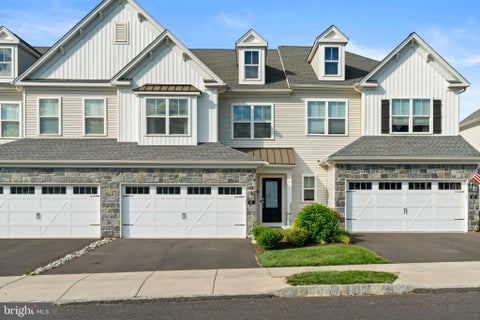 Photo of 41 Spring Mill Road, WARMINSTER, PA 18974 (MLS # PABU2122916)