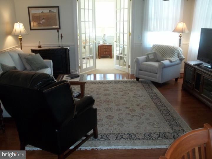 HARRINGTON VILLAGE - Residential