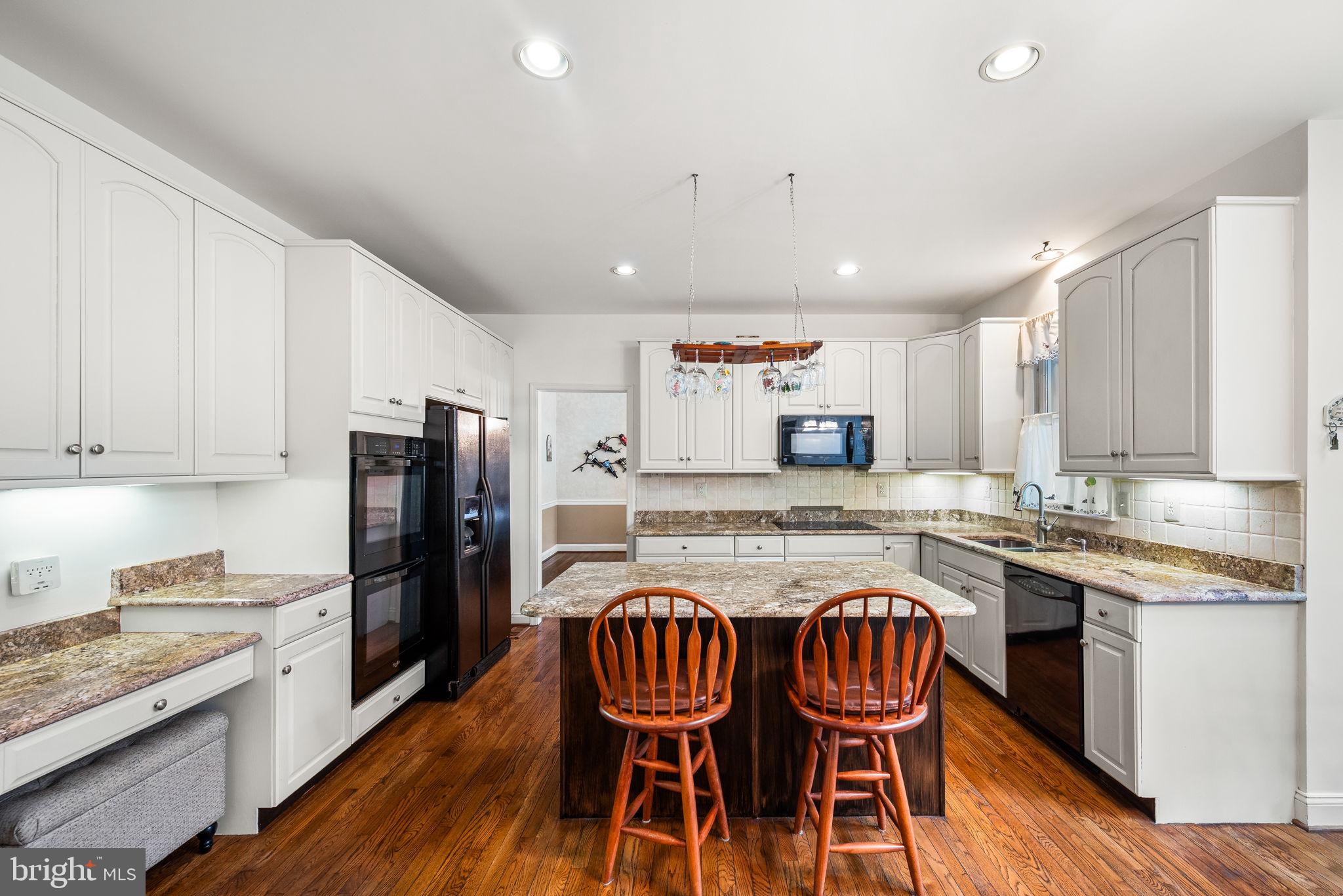 WYCKFIELD - Residential