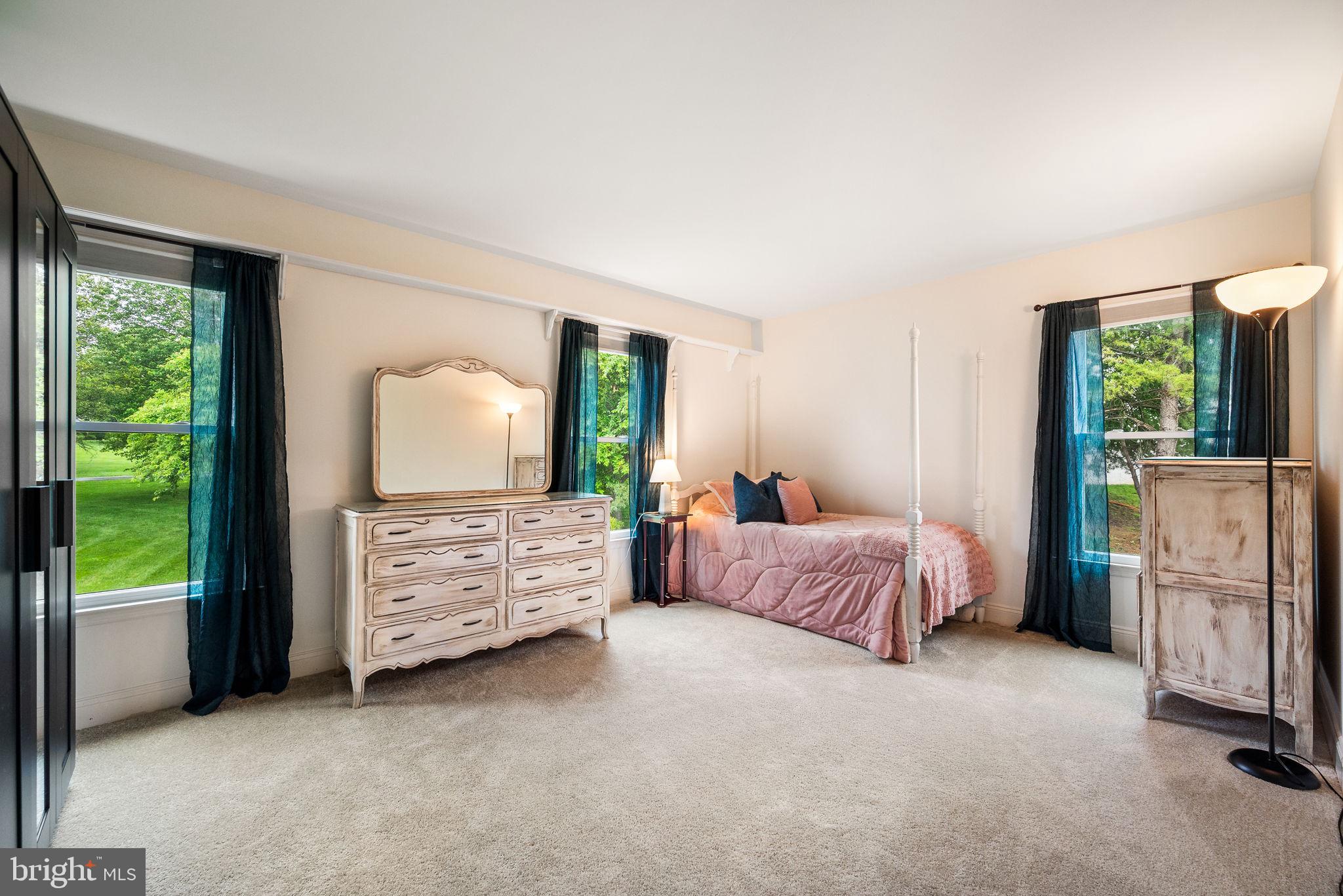 WYCKFIELD - Residential