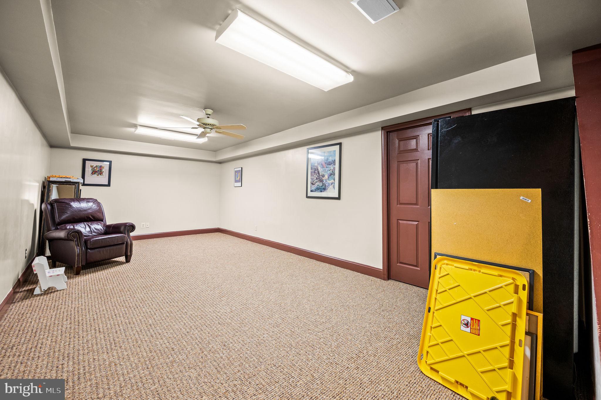 WYCKFIELD - Residential