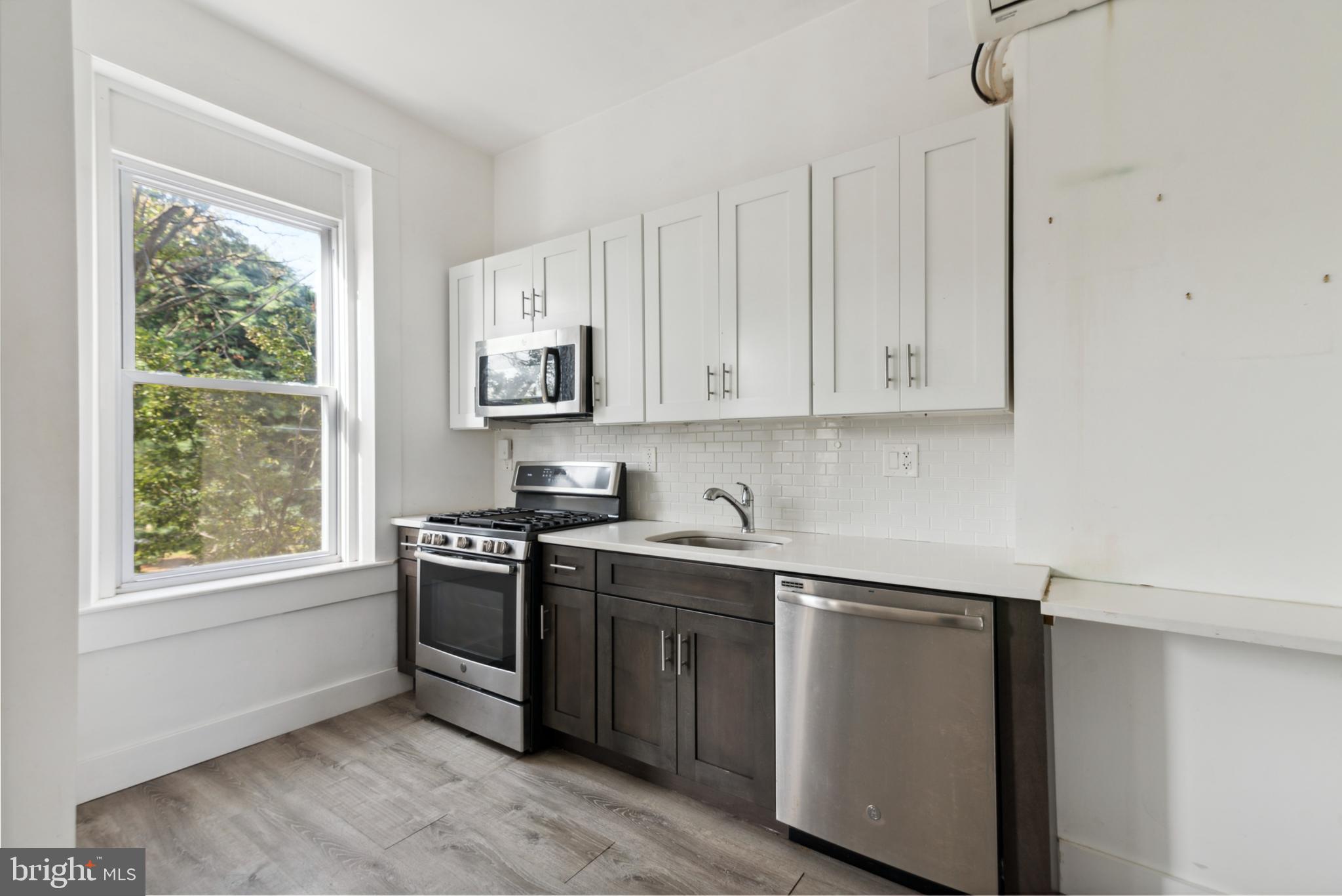 NORRIS SQUARE - Residential Income