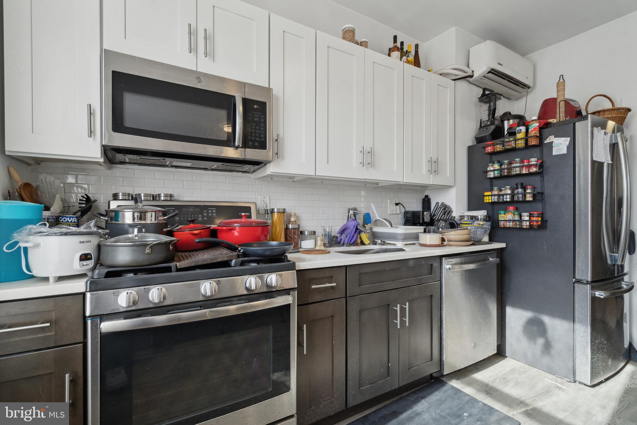 NORRIS SQUARE - Residential Income