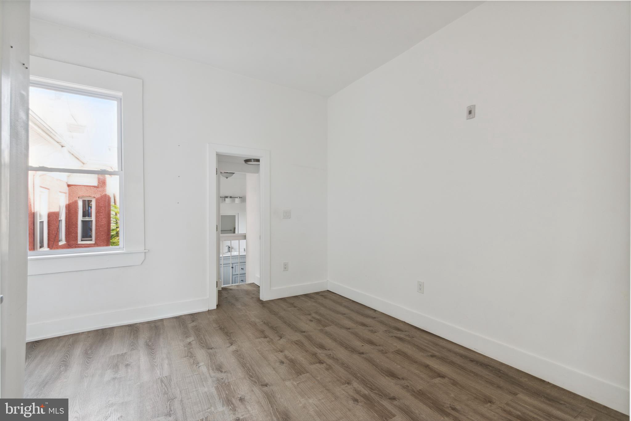 NORRIS SQUARE - Residential Income