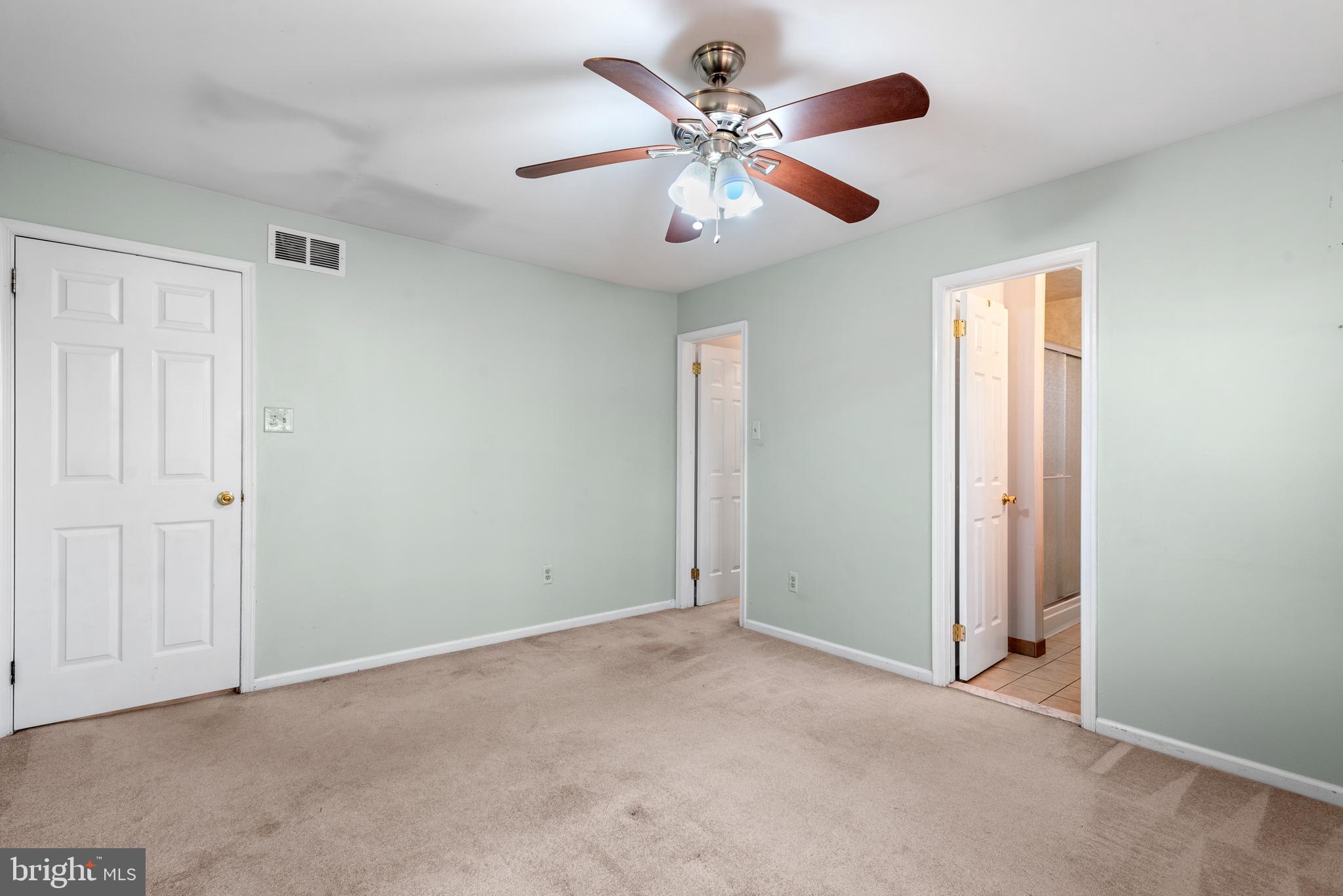 CHESTERBROOK - Residential