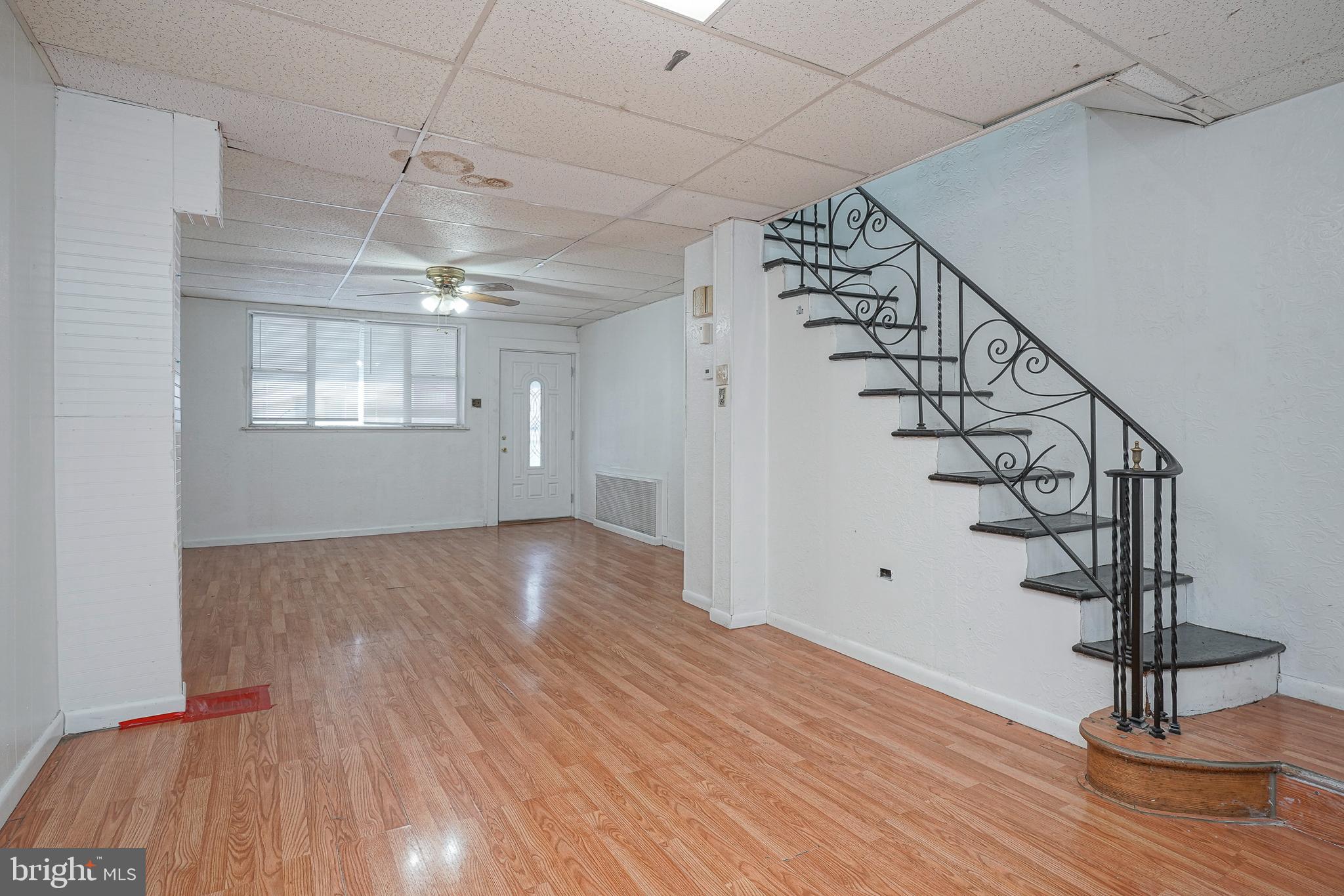 WHITMAN - Residential