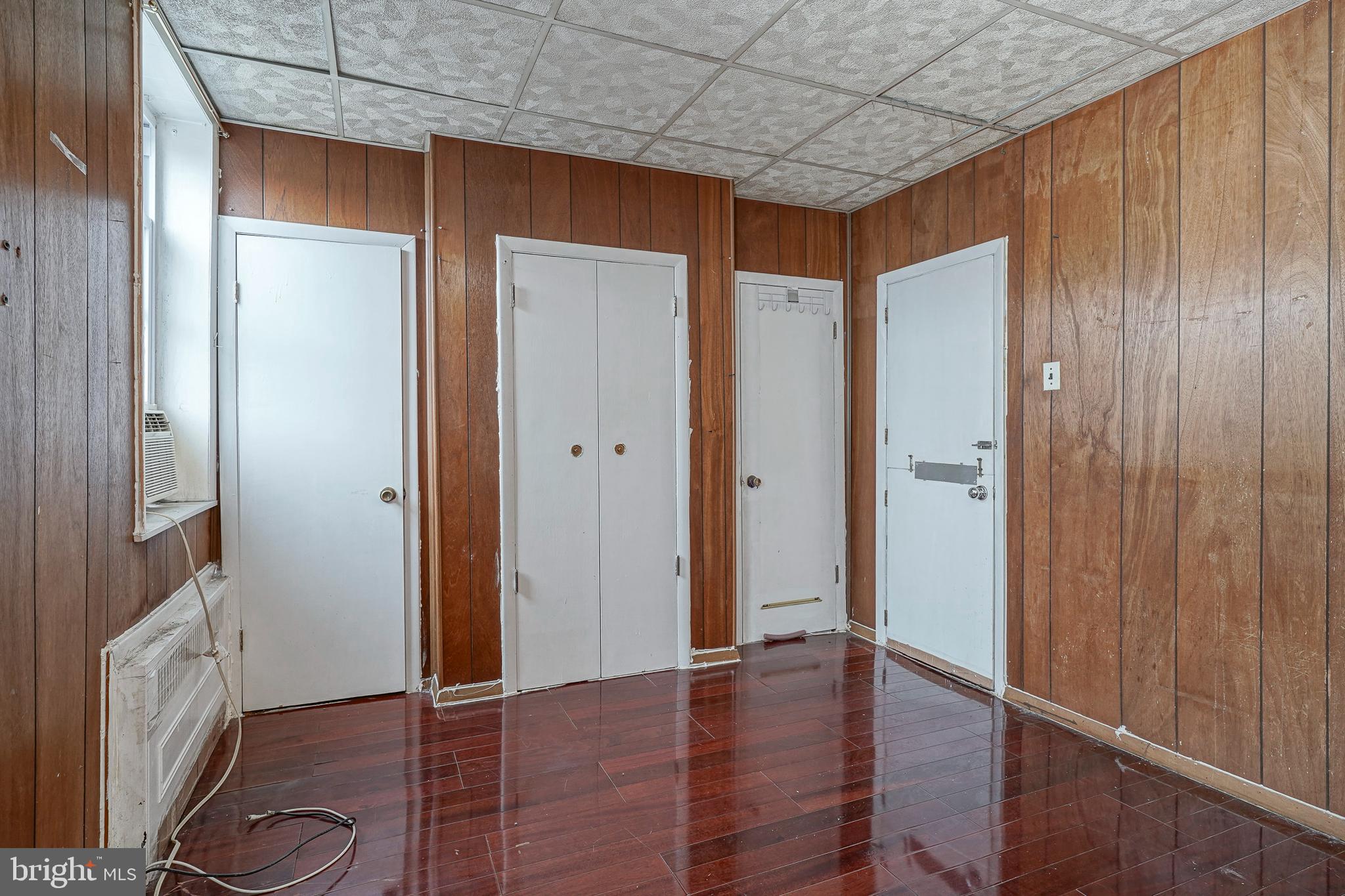 WHITMAN - Residential