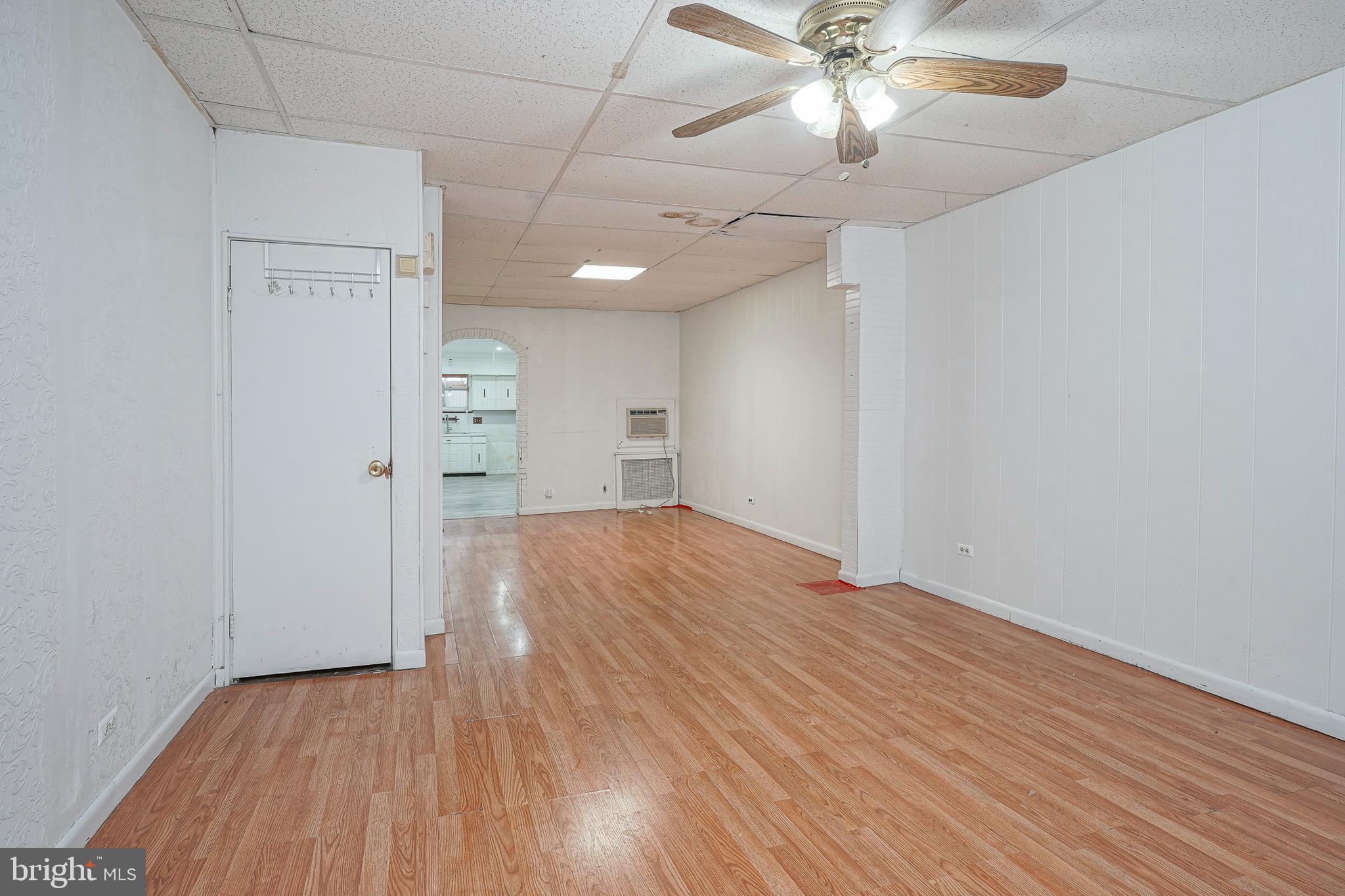 WHITMAN - Residential
