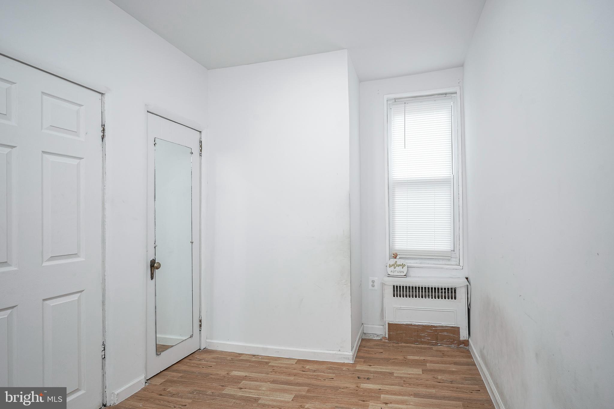 WHITMAN - Residential
