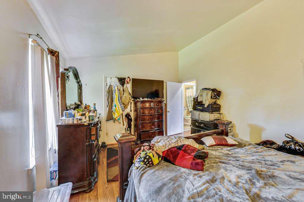 WOODSTREAM EAST PLAT EIG - Residential