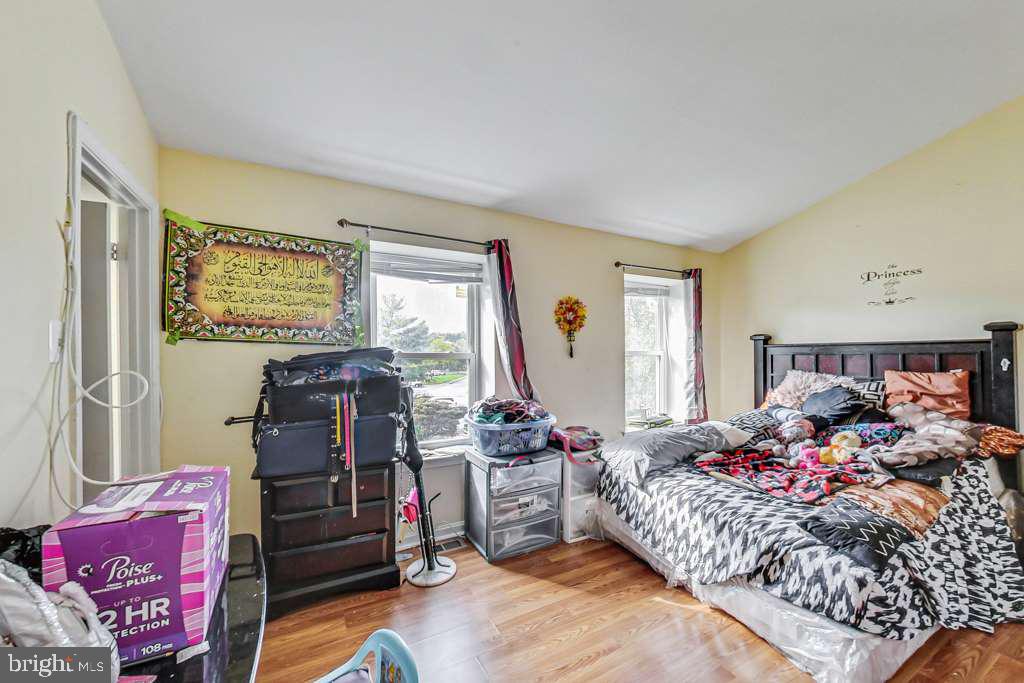 WOODSTREAM EAST PLAT EIG - Residential