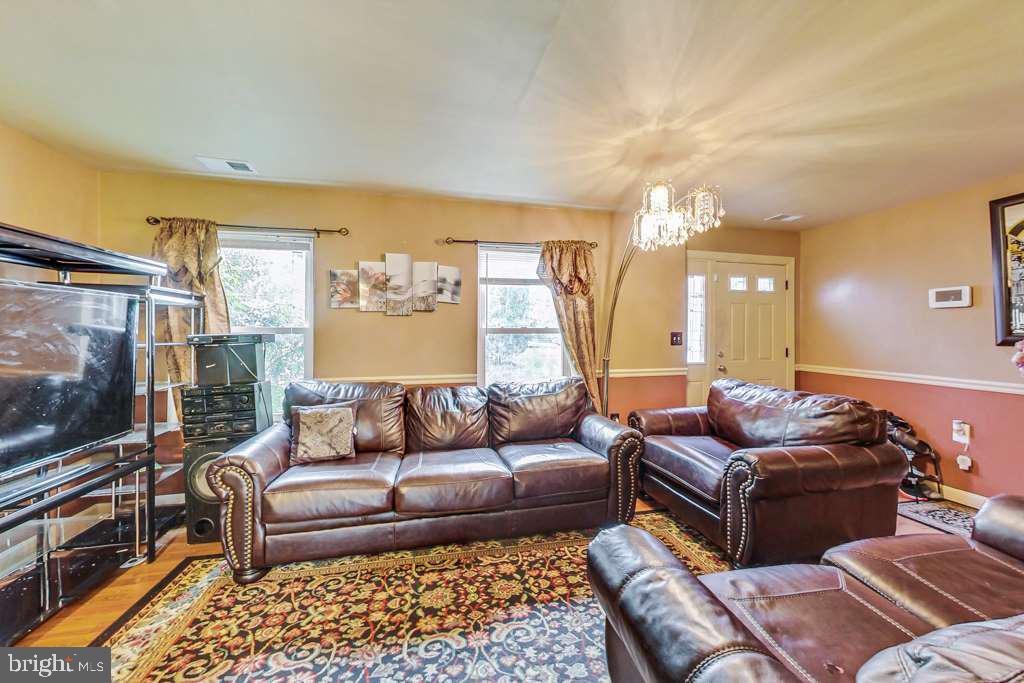 WOODSTREAM EAST PLAT EIG - Residential