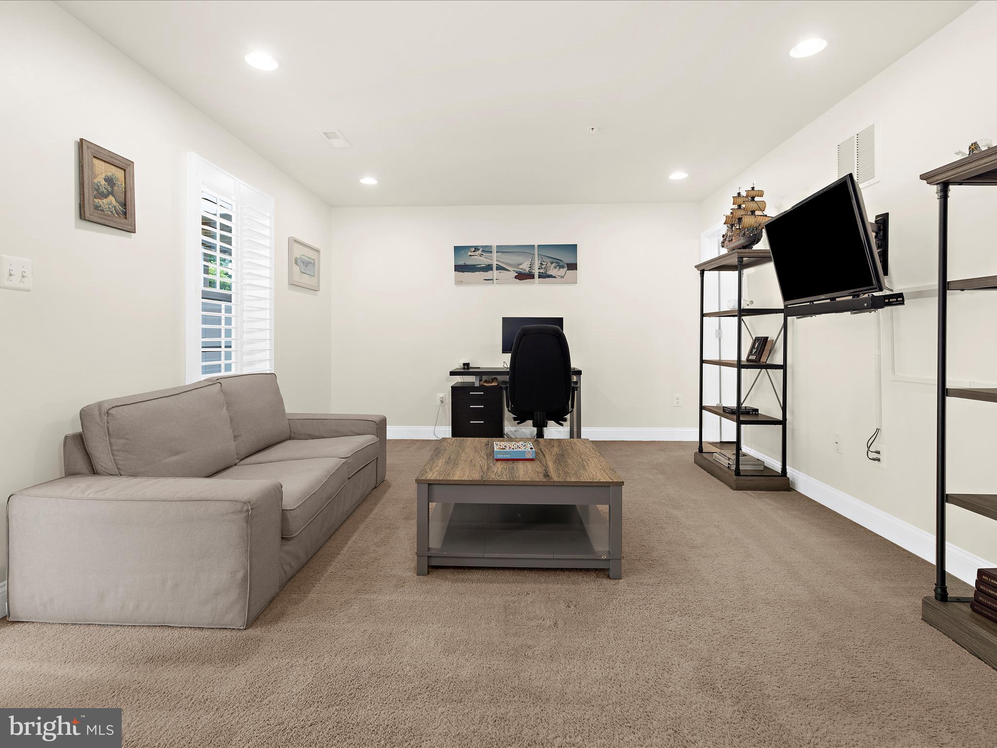 SUMMERFIELD VILLAGE - Residential