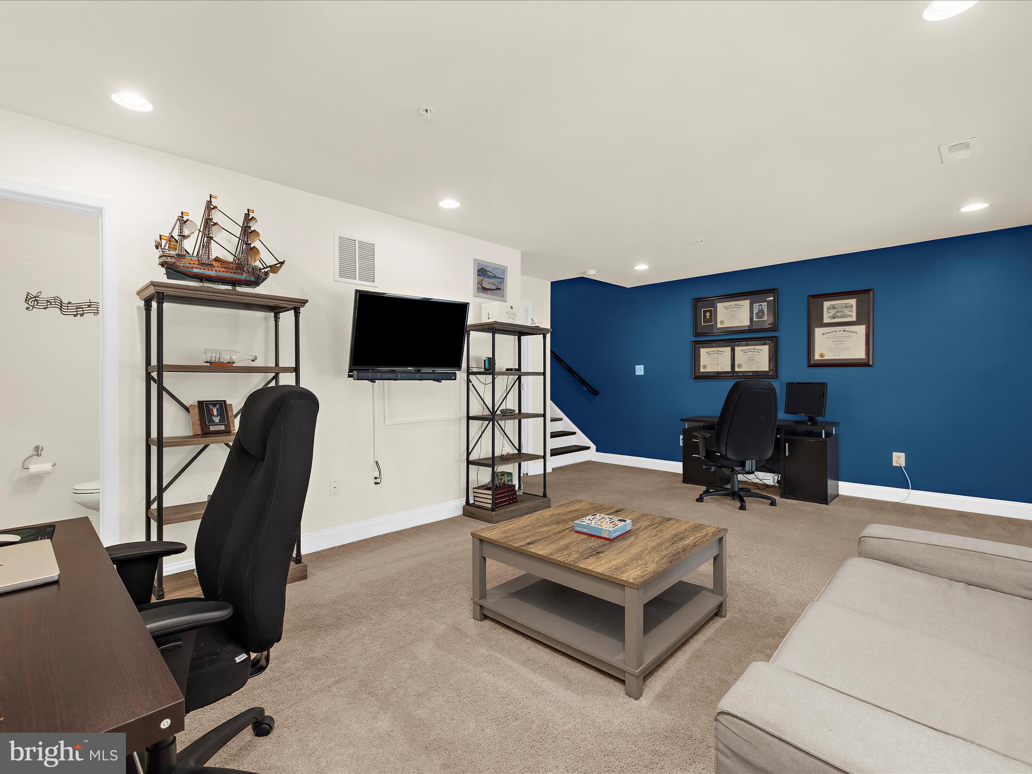 SUMMERFIELD VILLAGE - Residential